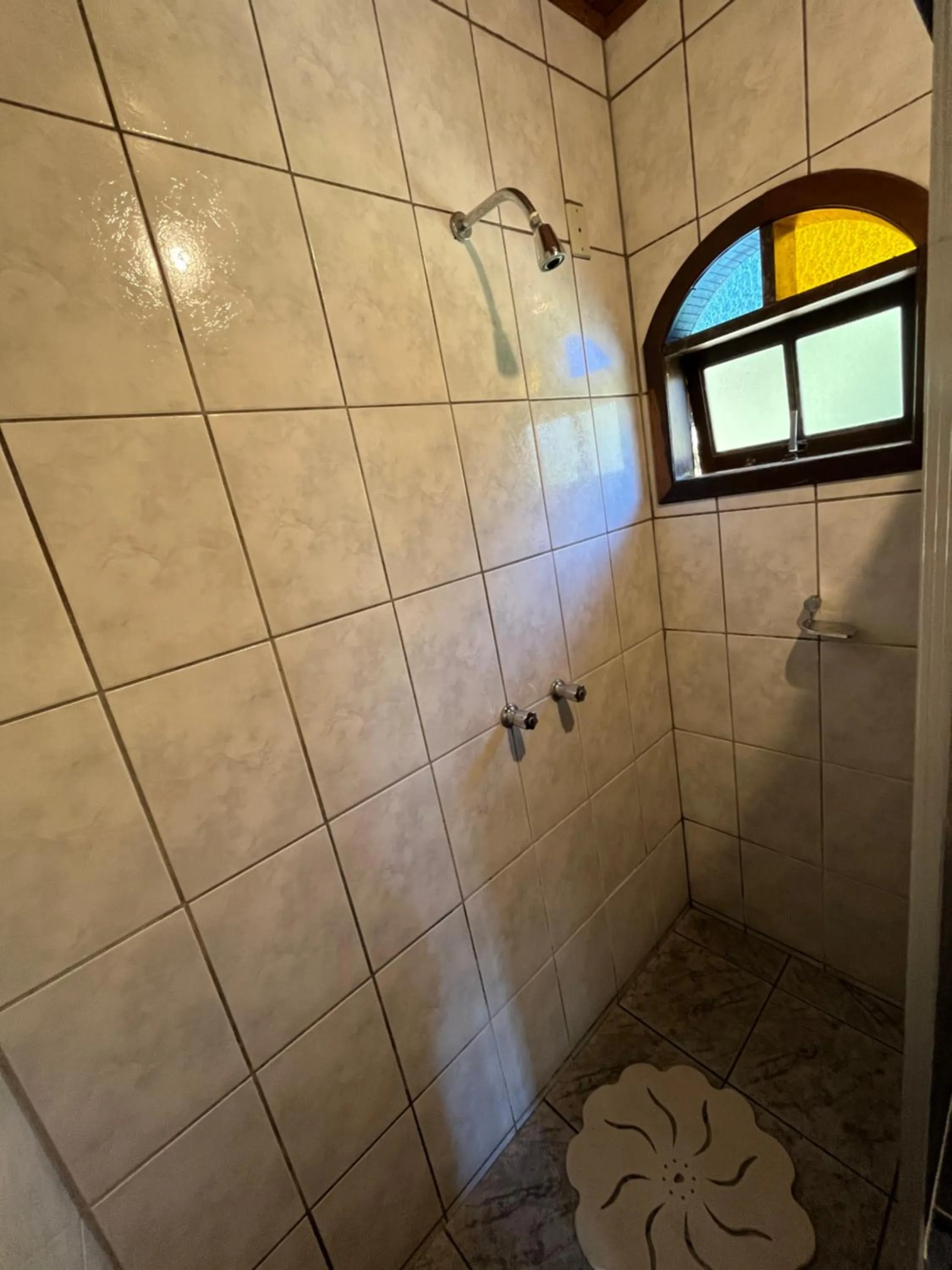 Shower in Pousada Sonho Verde