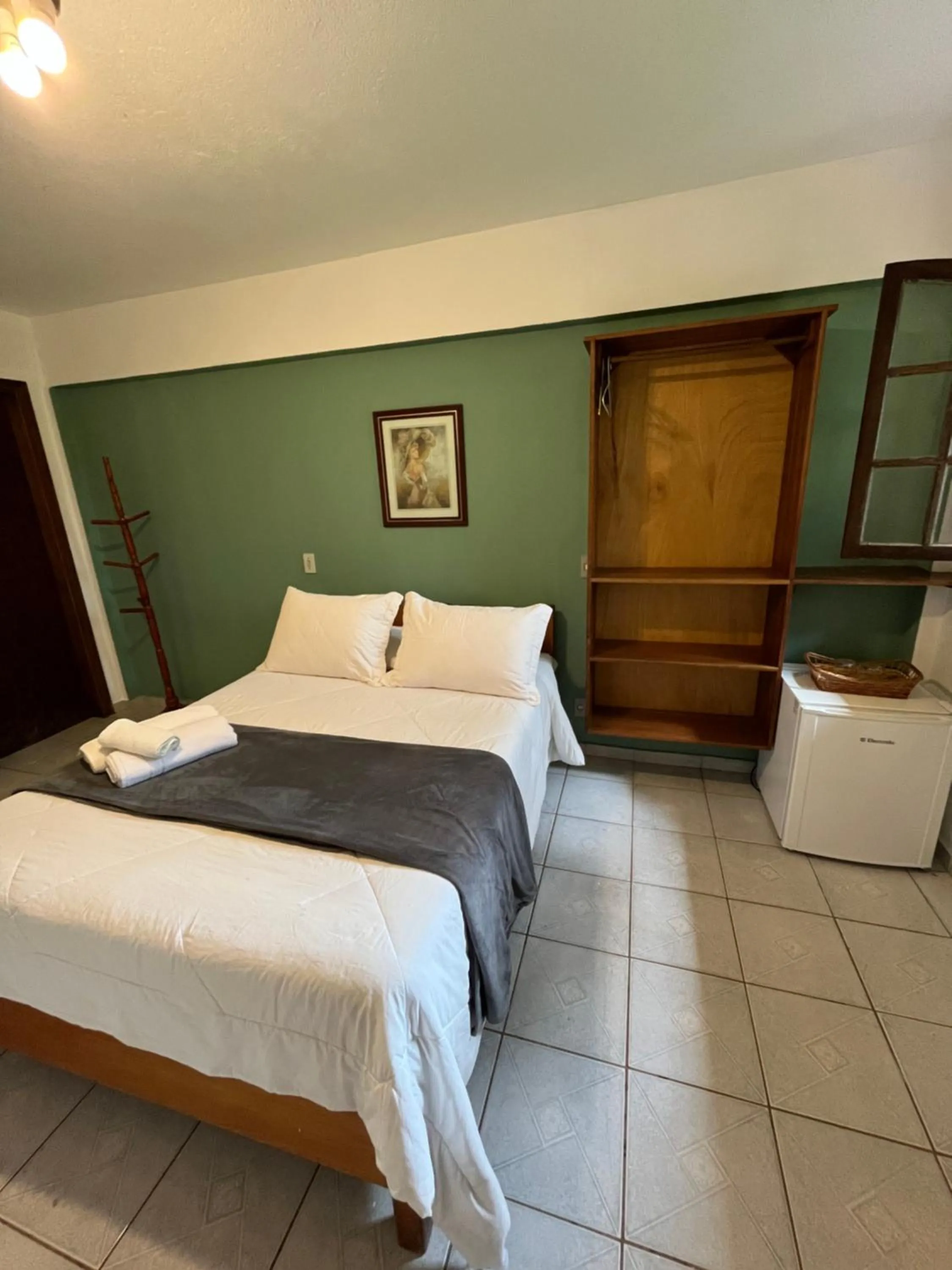 Photo of the whole room, Bed in Pousada Sonho Verde