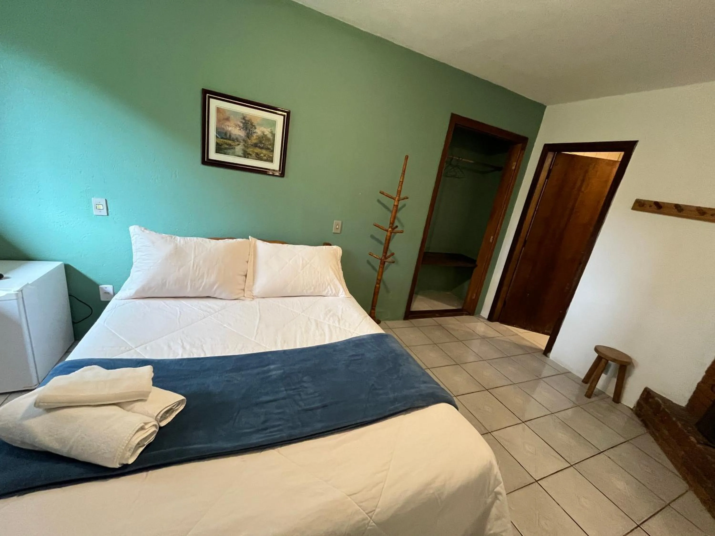 Photo of the whole room, Bed in Pousada Sonho Verde