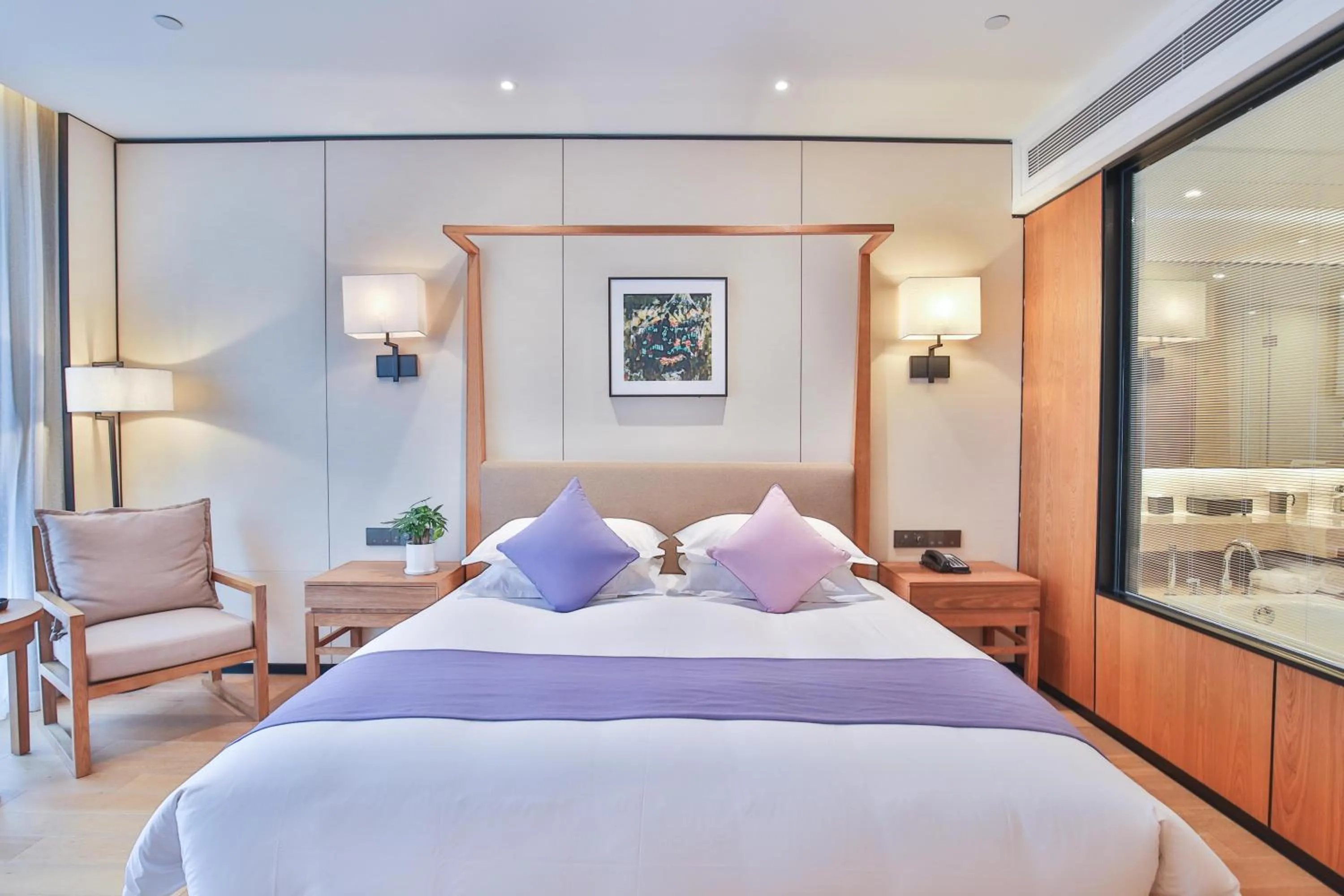 Bed in SSAW Boutique Hotel Wenzhou Jiushan Lake