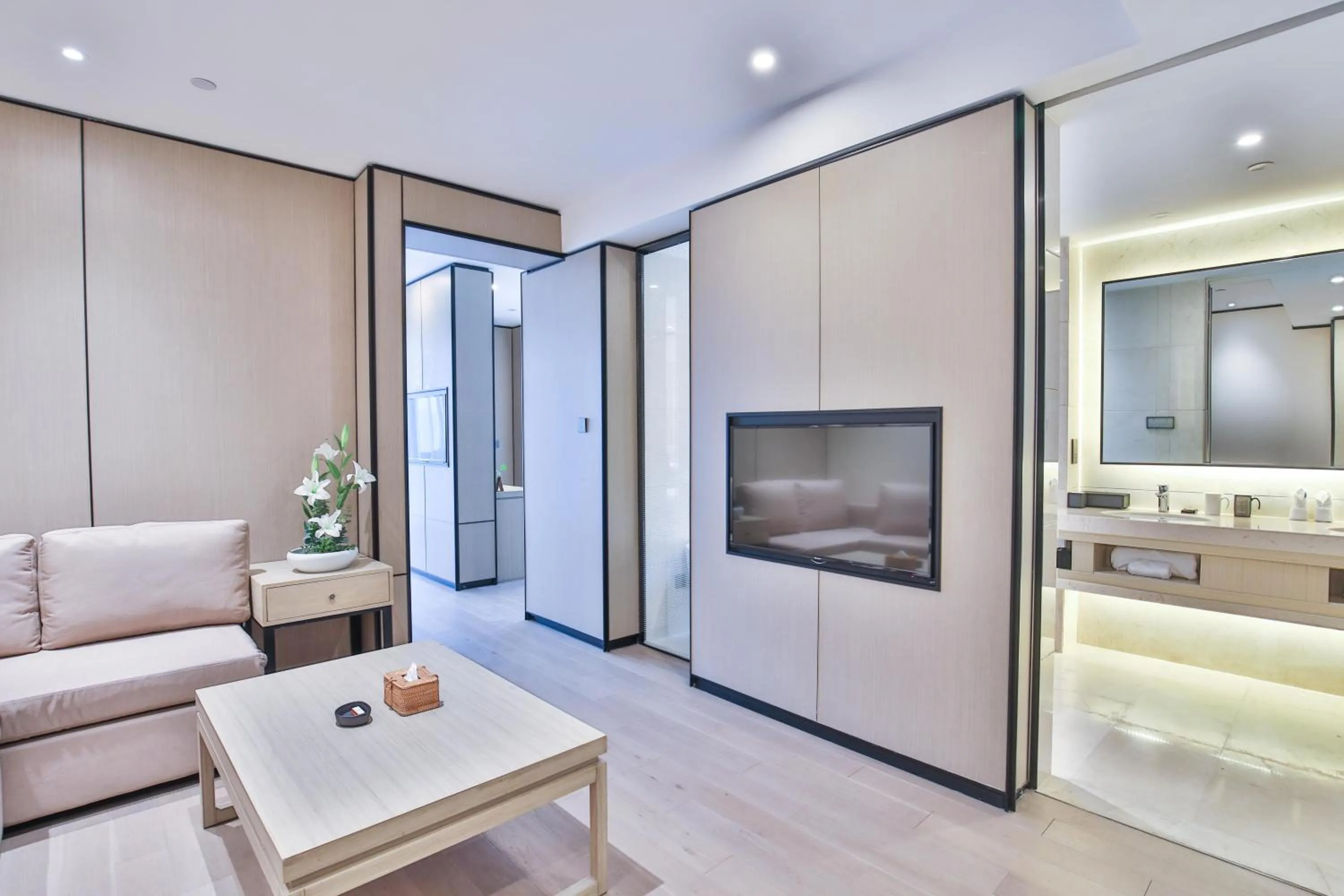 Seating area in SSAW Boutique Hotel Wenzhou Jiushan Lake