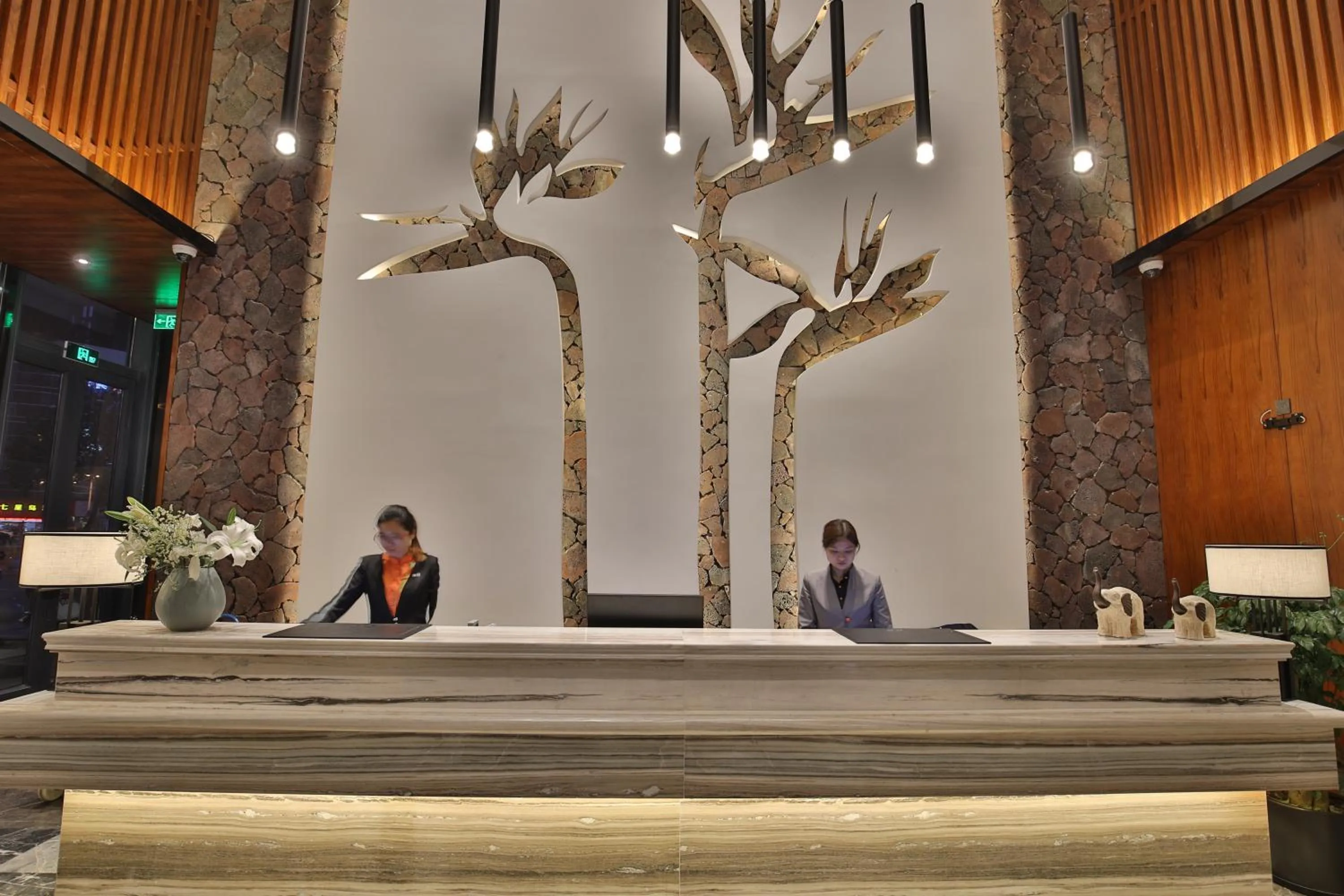 Lobby or reception in SSAW Boutique Hotel Wenzhou Jiushan Lake