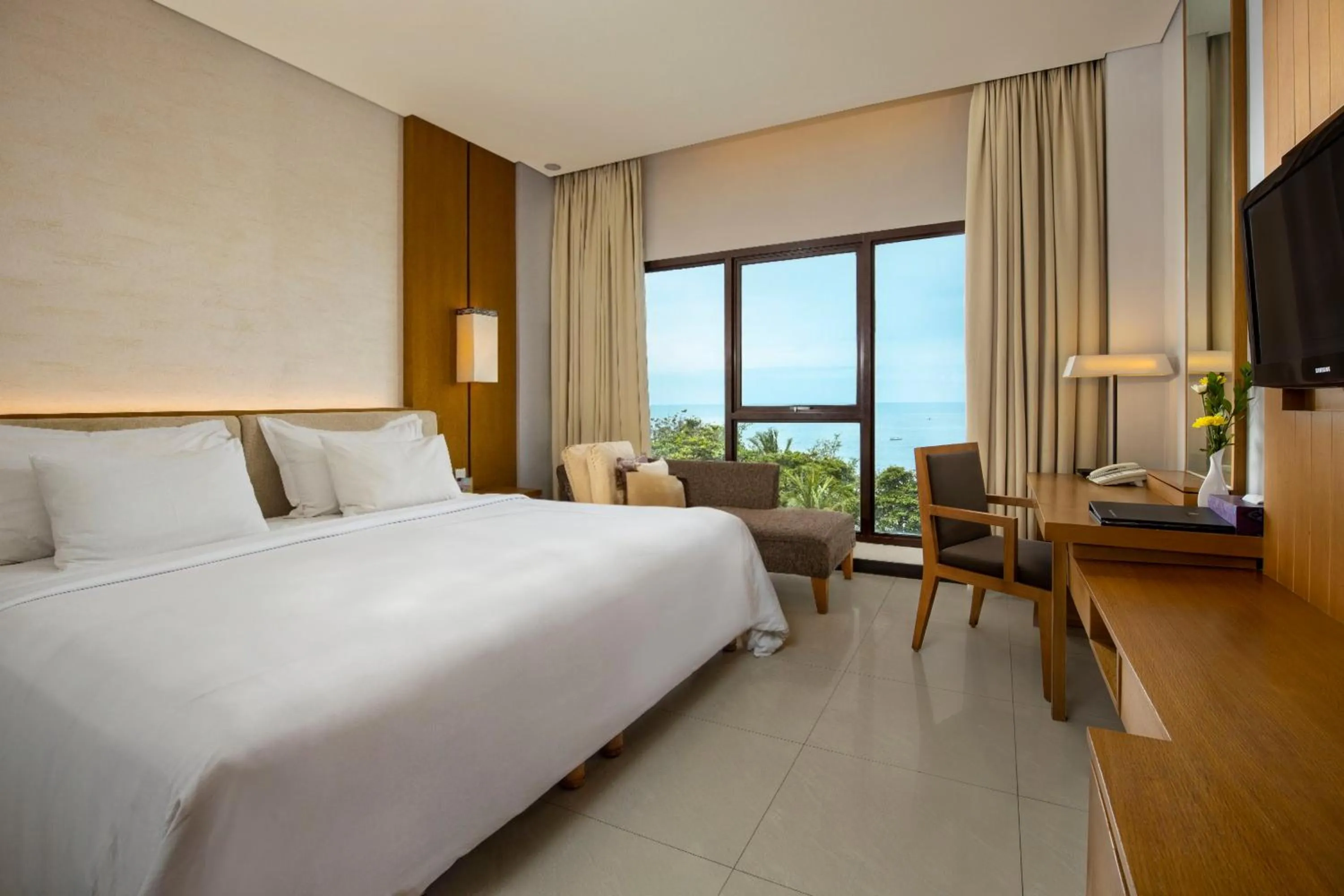 Bedroom, Bed in Truntum Kuta Bali