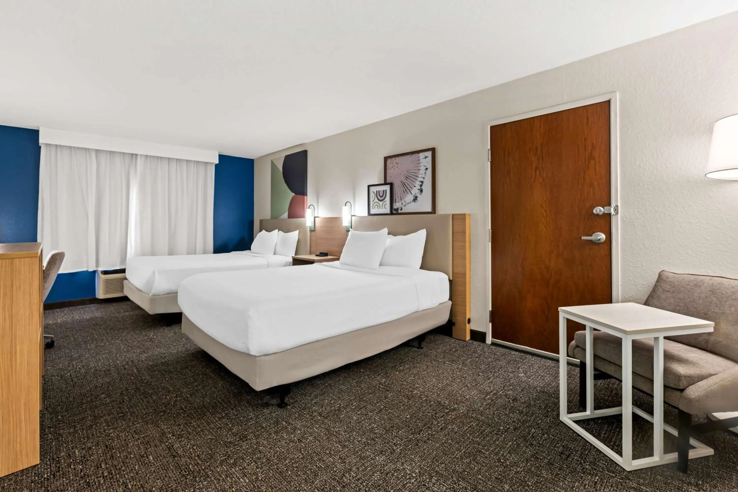 Bed in Spark by Hilton Port Wentworth Savannah