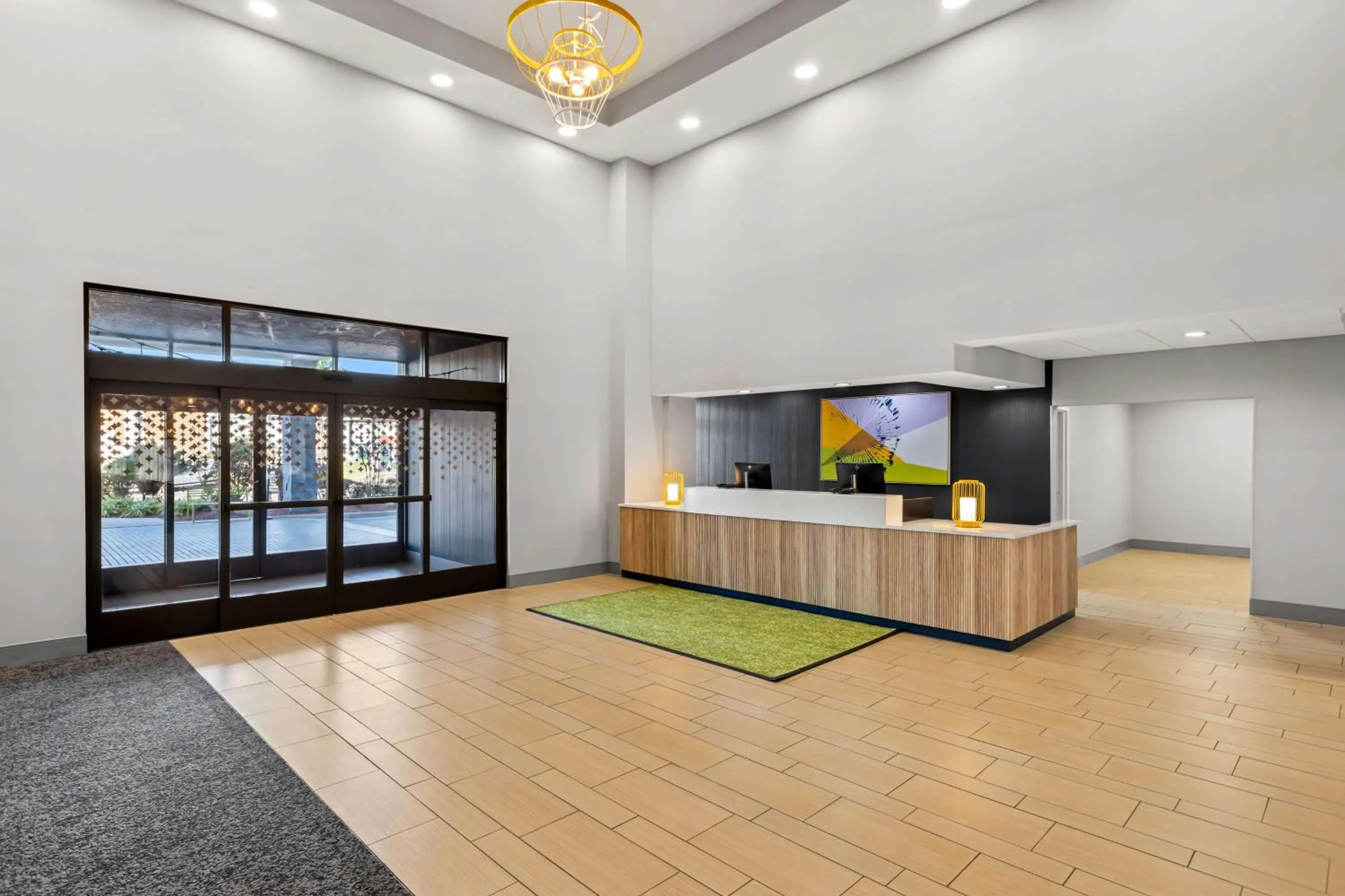 Lobby or reception in Spark by Hilton Port Wentworth Savannah