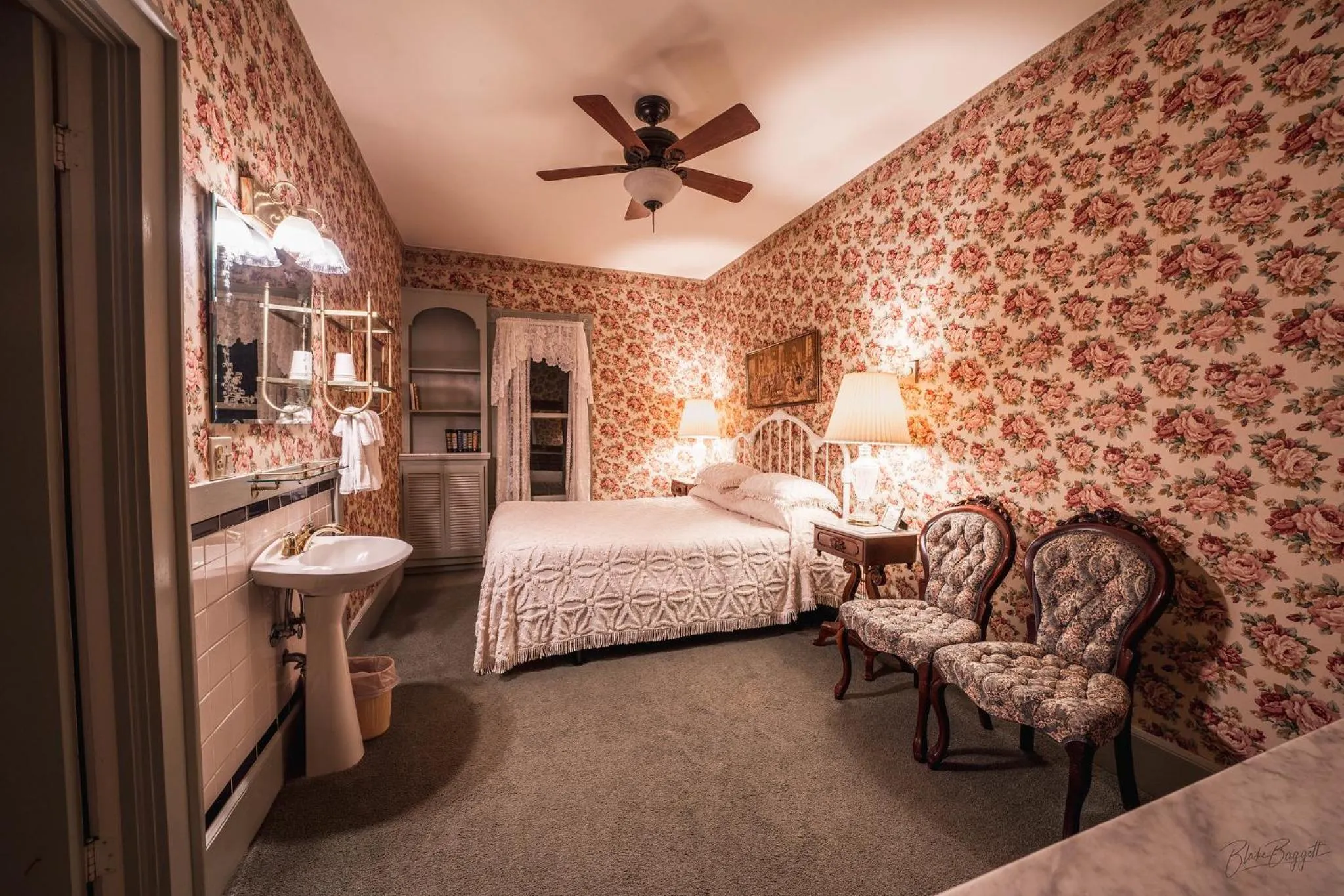 Bed in St. Elmo Hotel