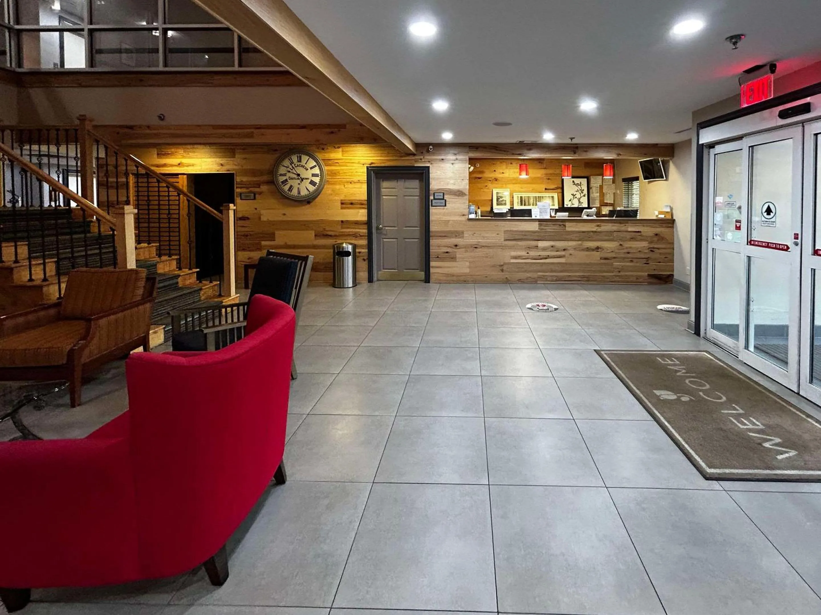 Lobby or reception in Country Inn & Suites by Radisson, Columbus, GA