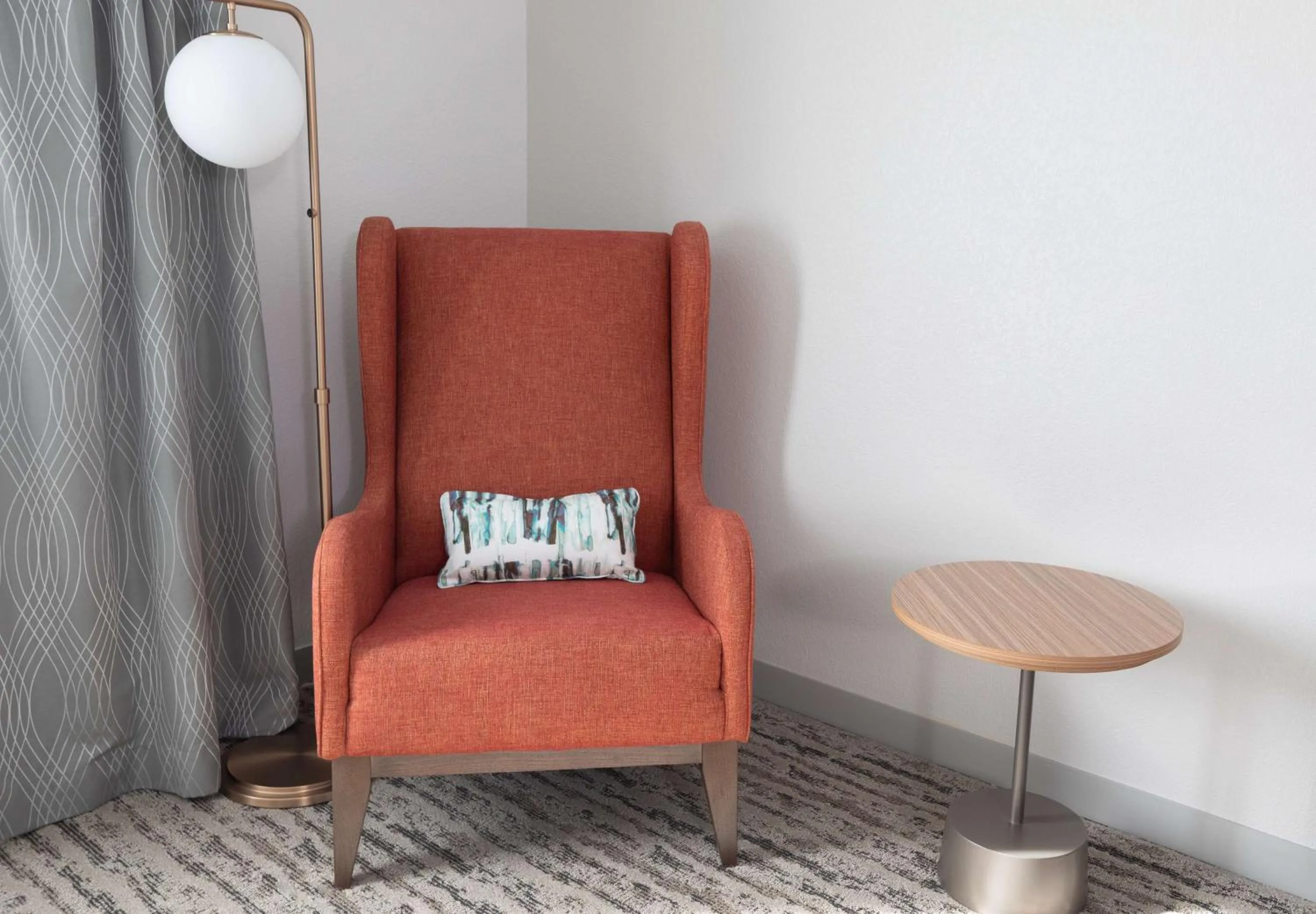 Photo of the whole room in Hilton Garden Inn Des Moines Airport