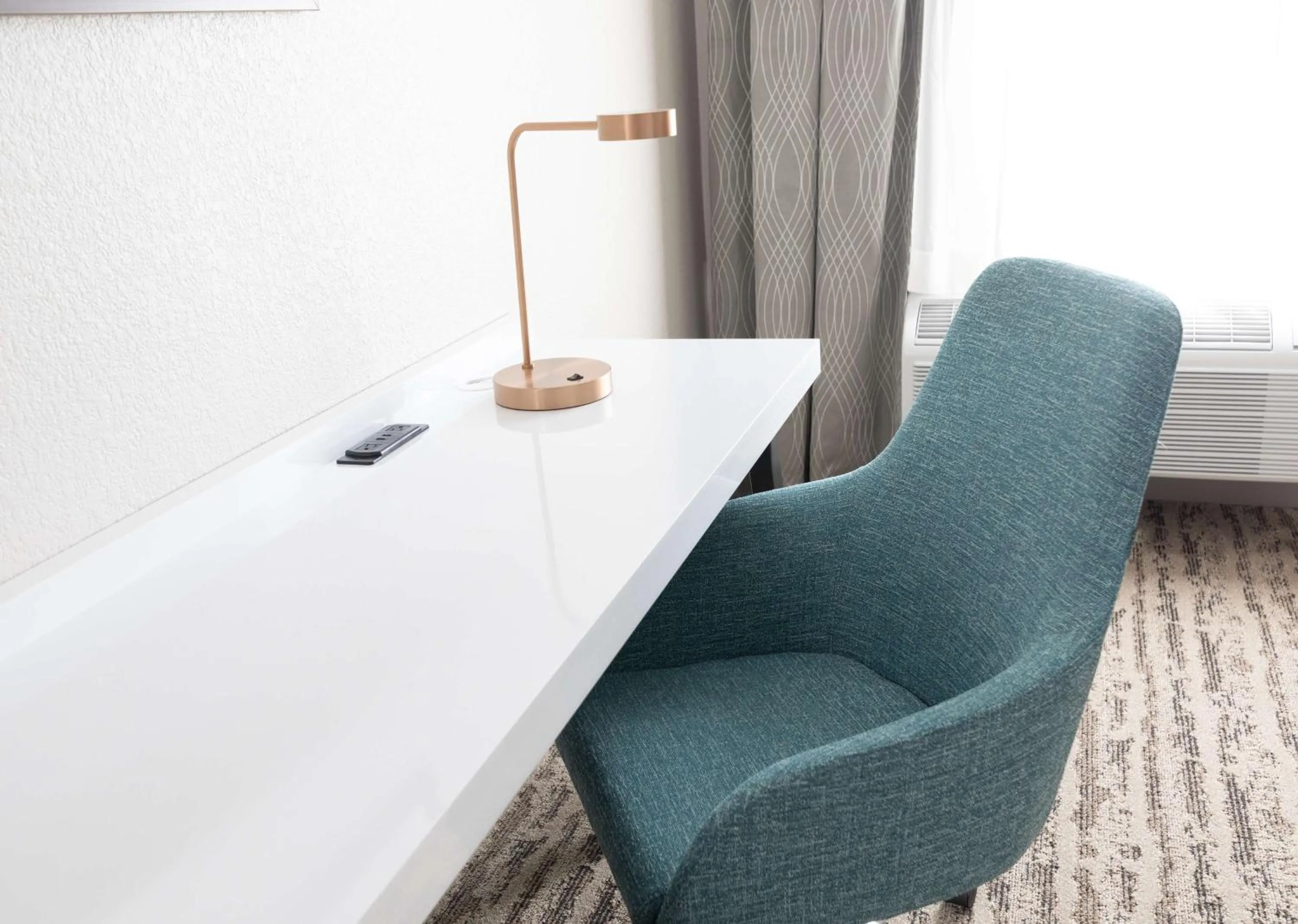 Bedroom in Hilton Garden Inn Des Moines Airport