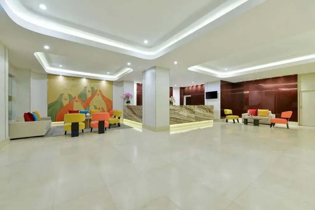 Lobby or reception in Centre Point Plus Hotel Pratunam Lobby or reception in Centre Point Plus Hotel Pratunam