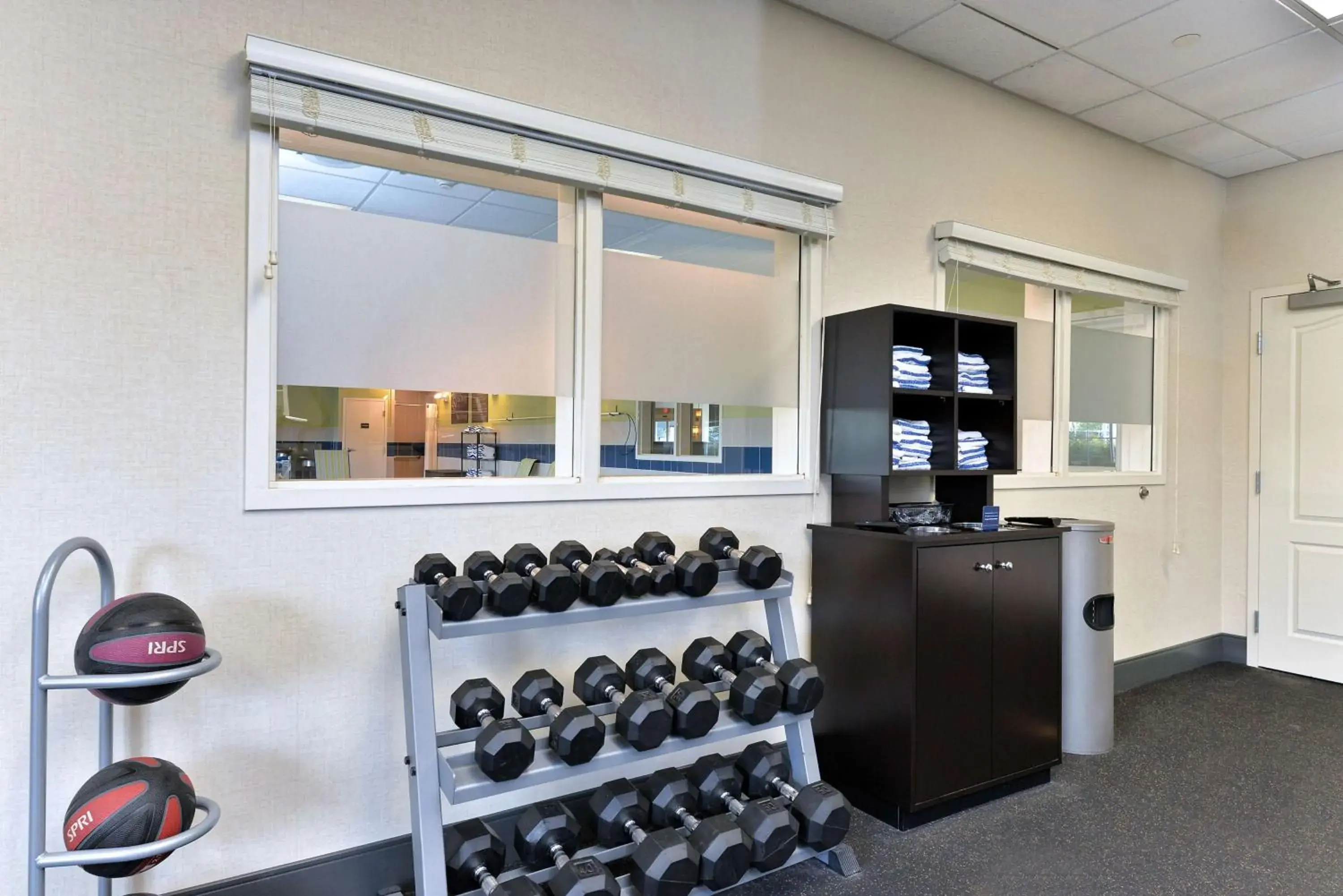 Fitness centre/facilities in Hampton Inn Ellsworth Fitness centre/facilities in Hampton Inn Ellsworth