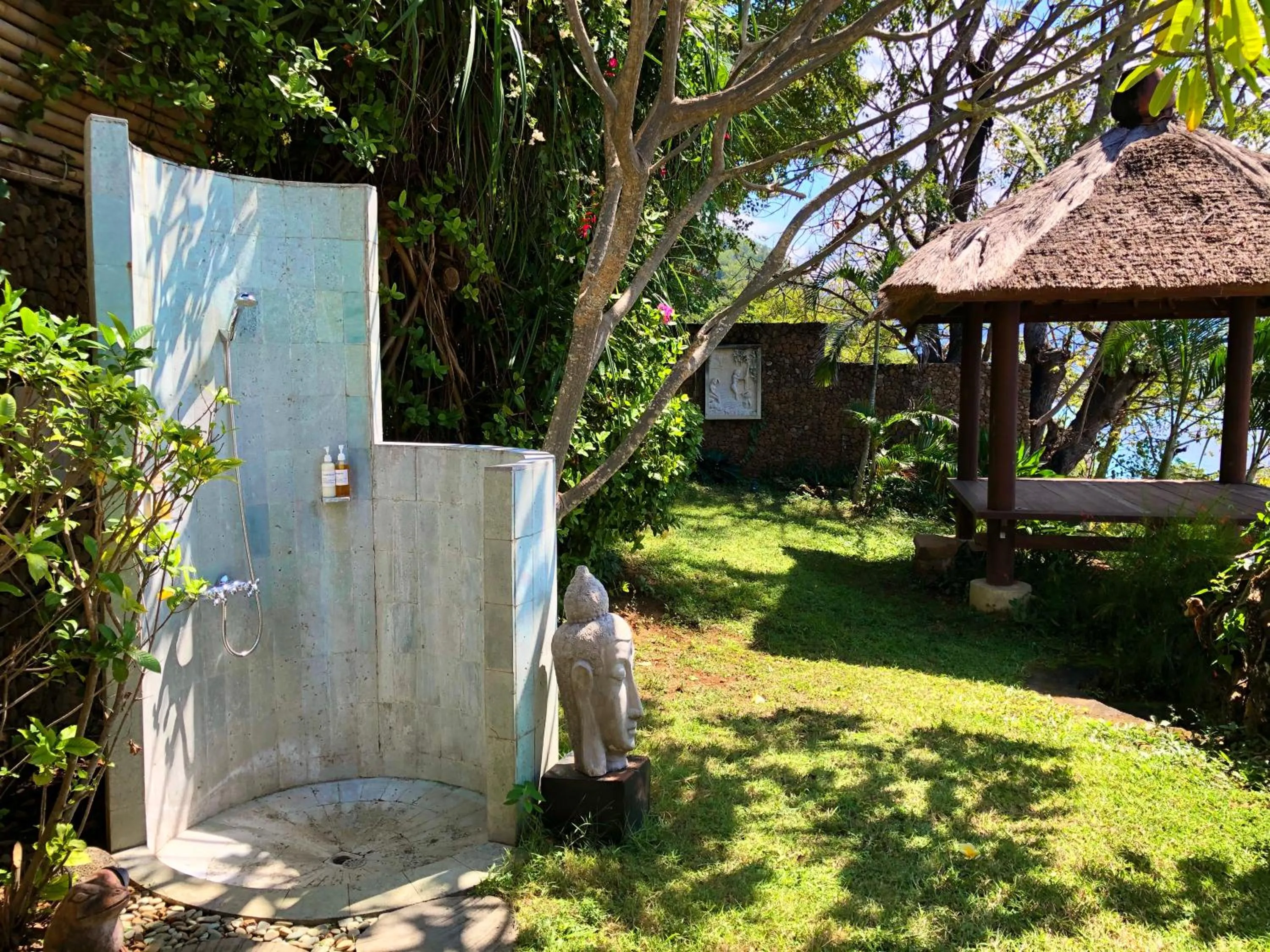 Shower in Bloo Lagoon Eco Village