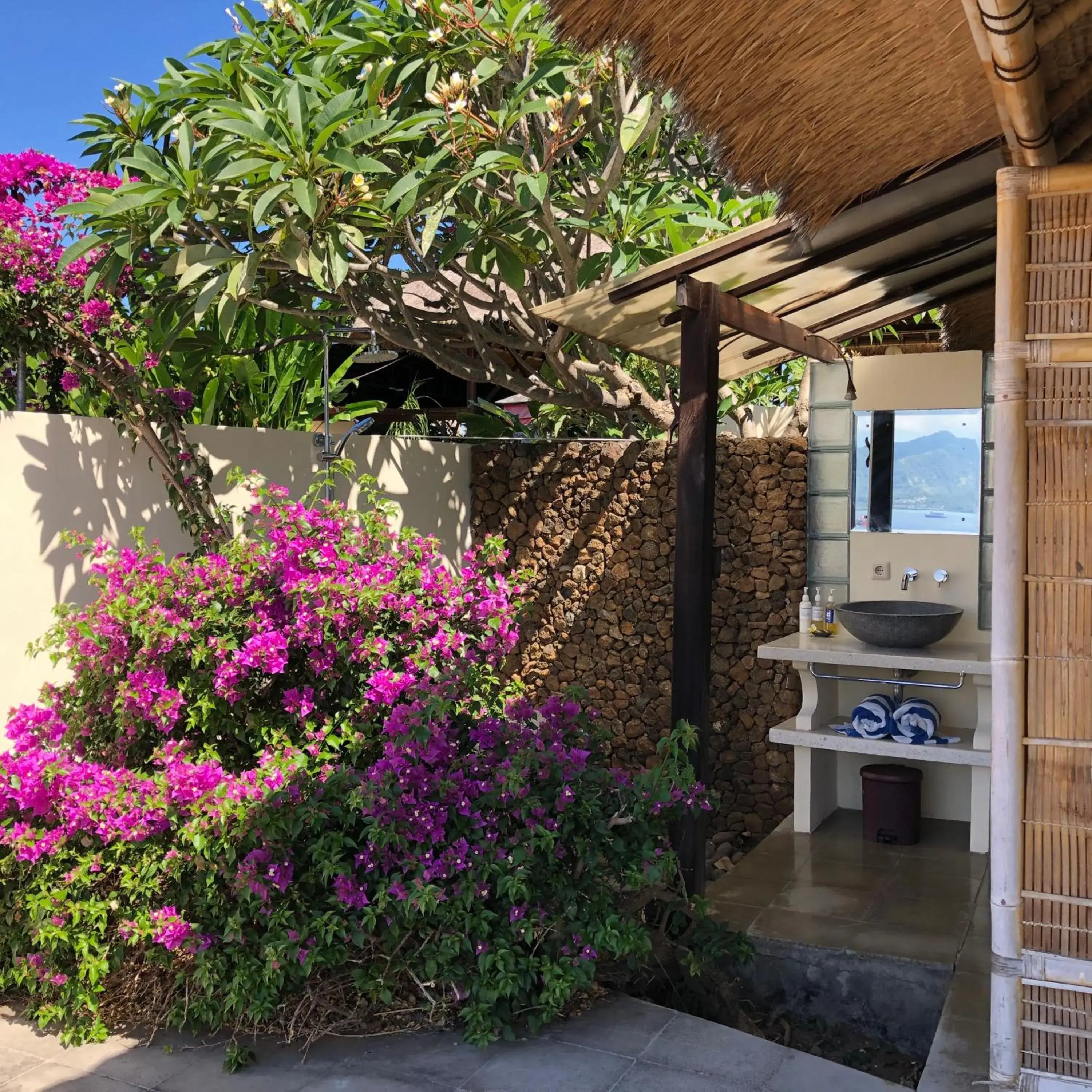 Two-Bedroom Villa in Bloo Lagoon Eco Village Two-Bedroom Villa in Bloo Lagoon Eco Village