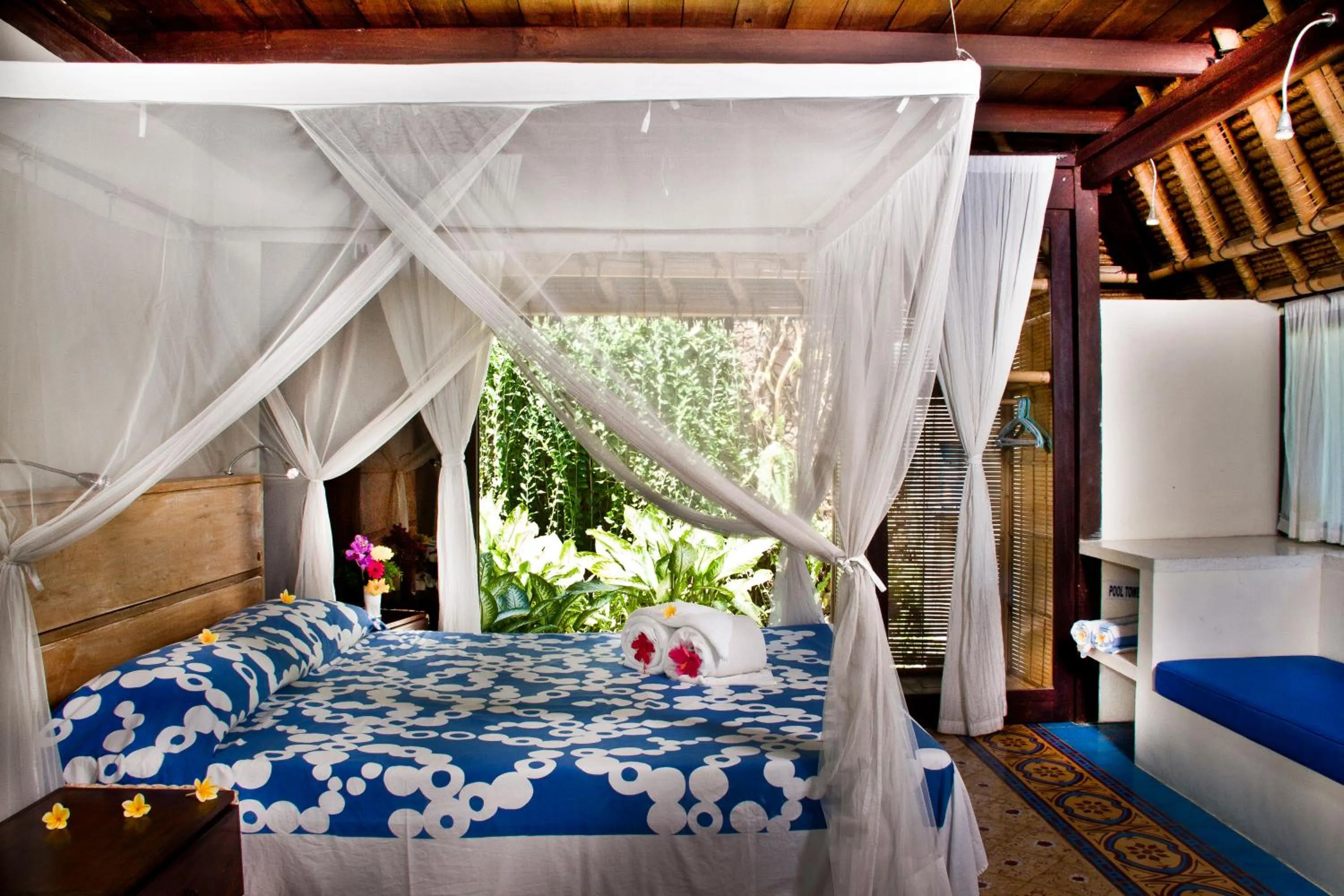 Bed in Bloo Lagoon Eco Village