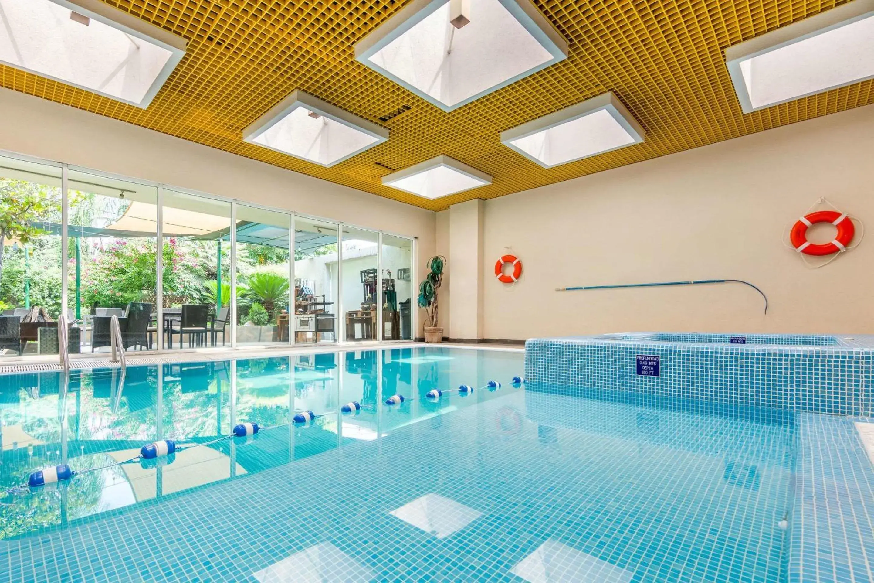 Quality Inn Monterrey La Fe Quality Inn Monterrey La Fe