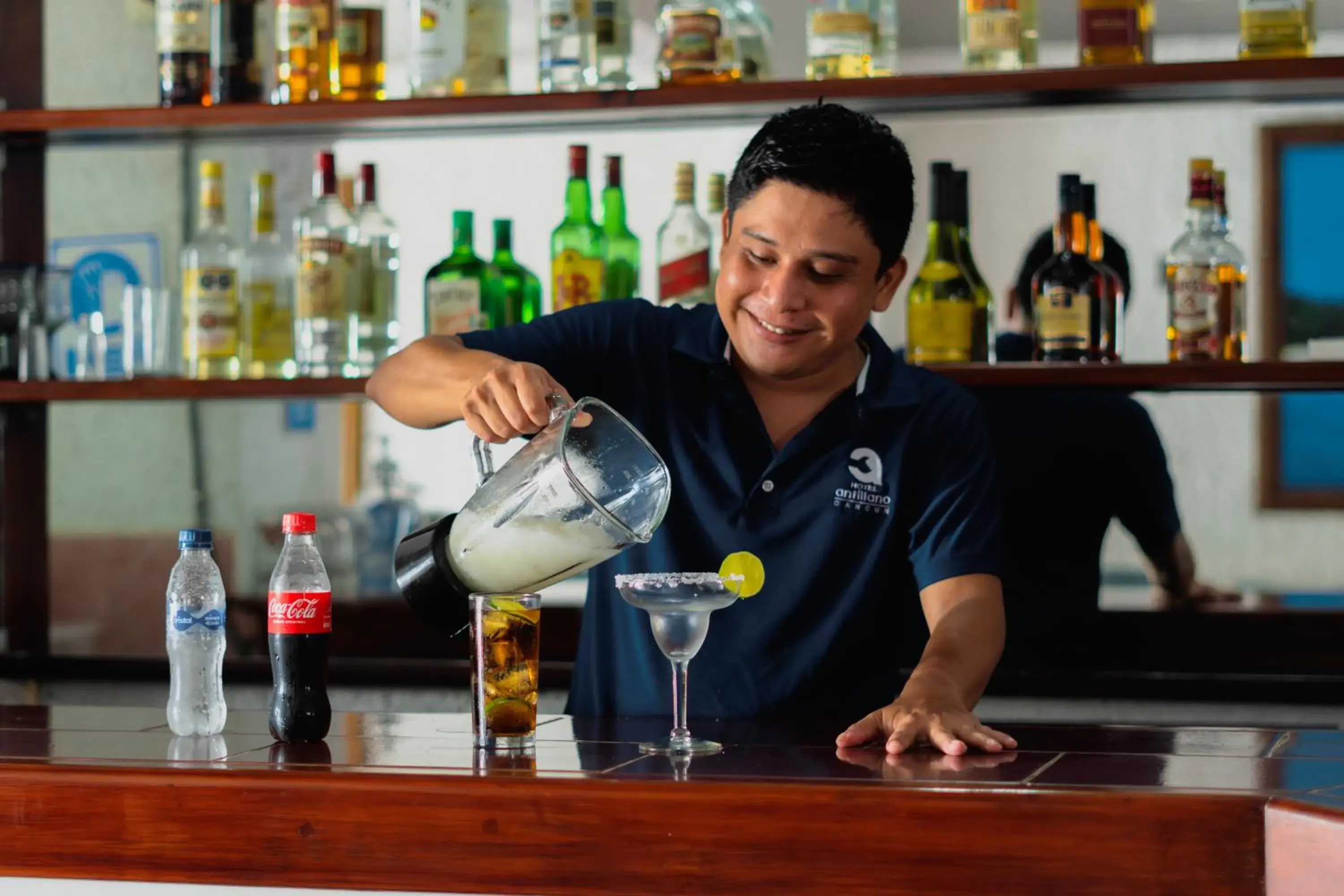 Lounge or bar in Hotel Antillano Lounge or bar in Hotel Antillano