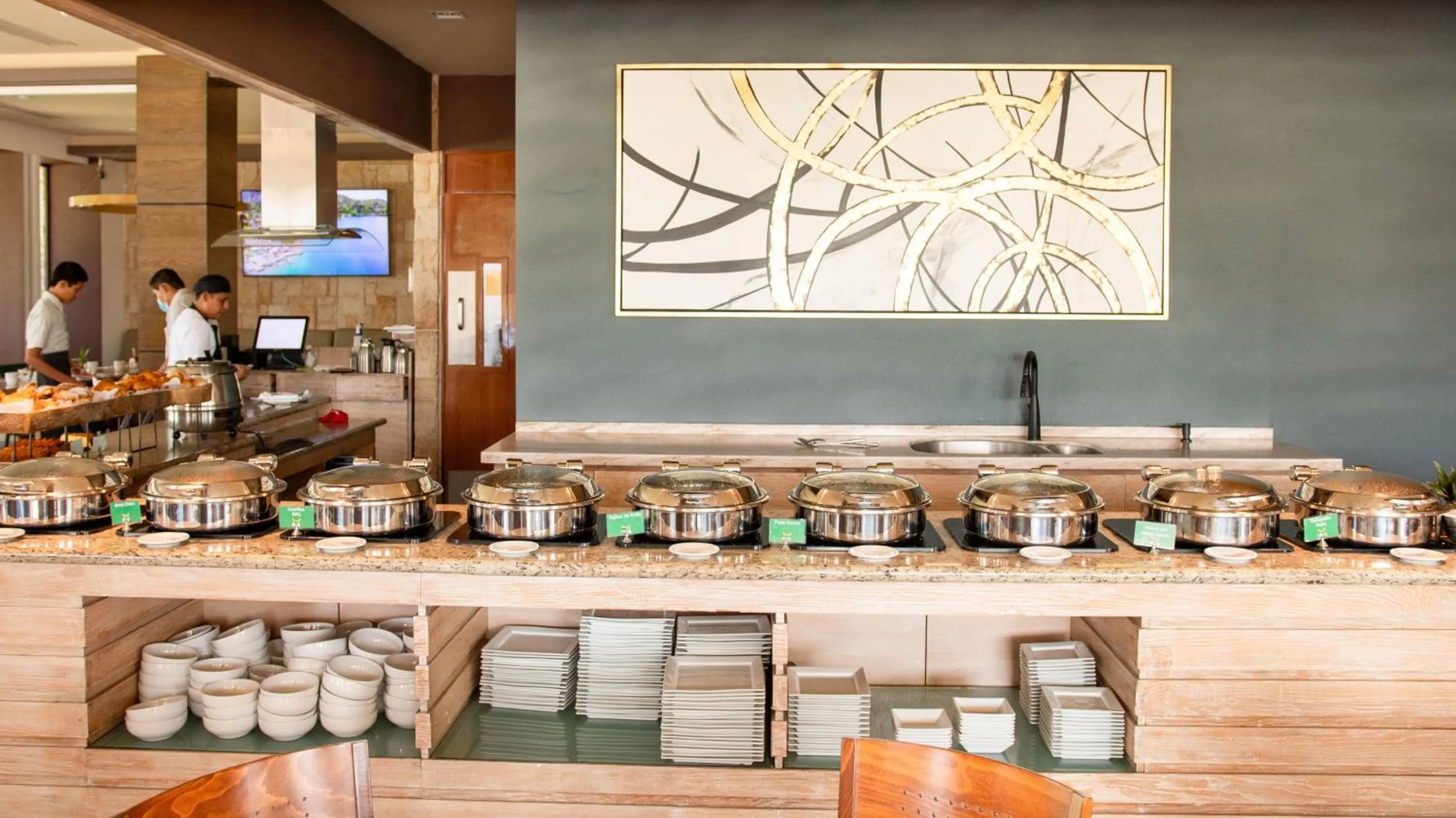 Restaurant/places to eat in Holiday Inn Acapulco La Isla by IHG