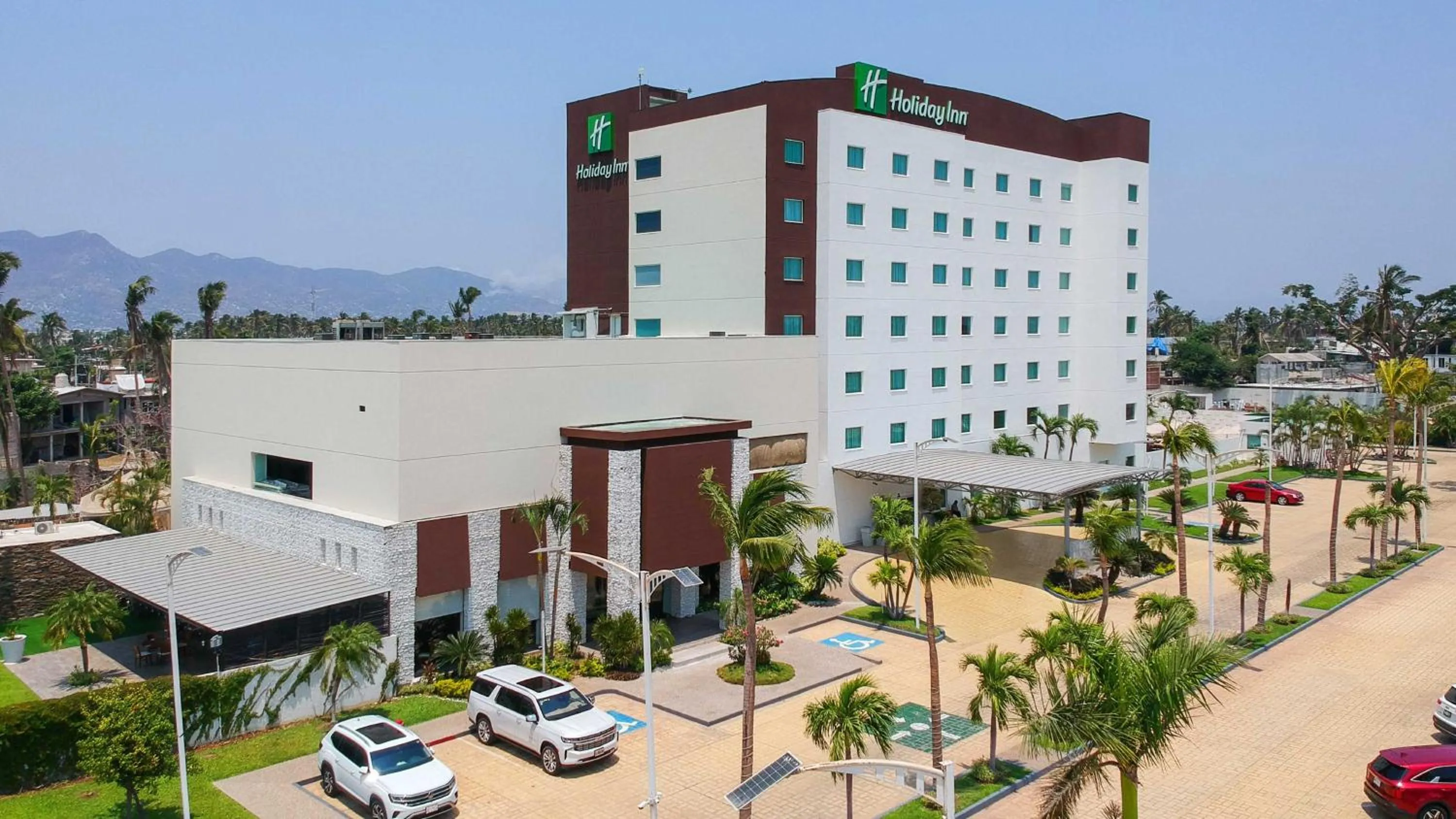 Property building in Holiday Inn Acapulco La Isla by IHG