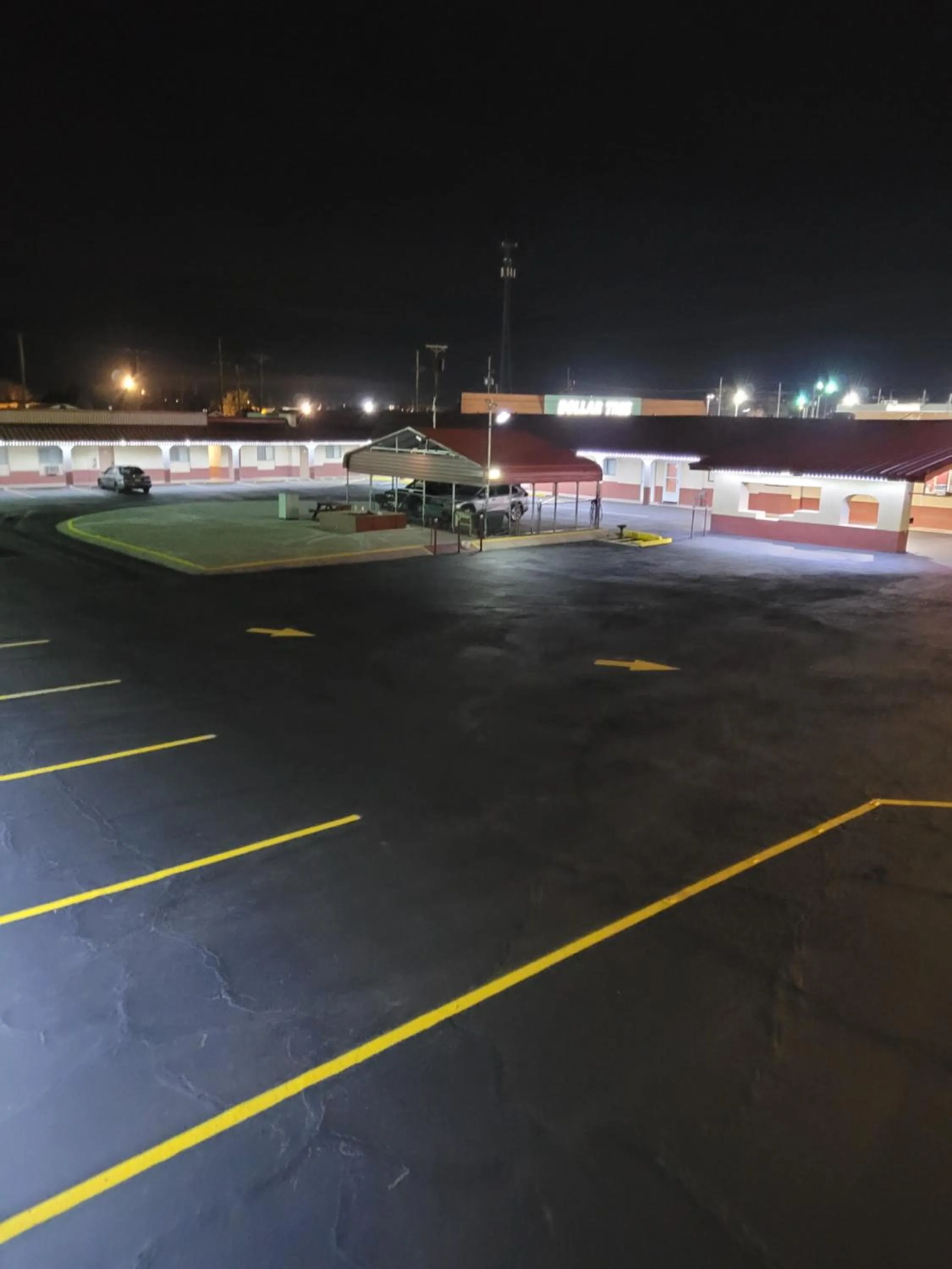 Parking in Sands Motel