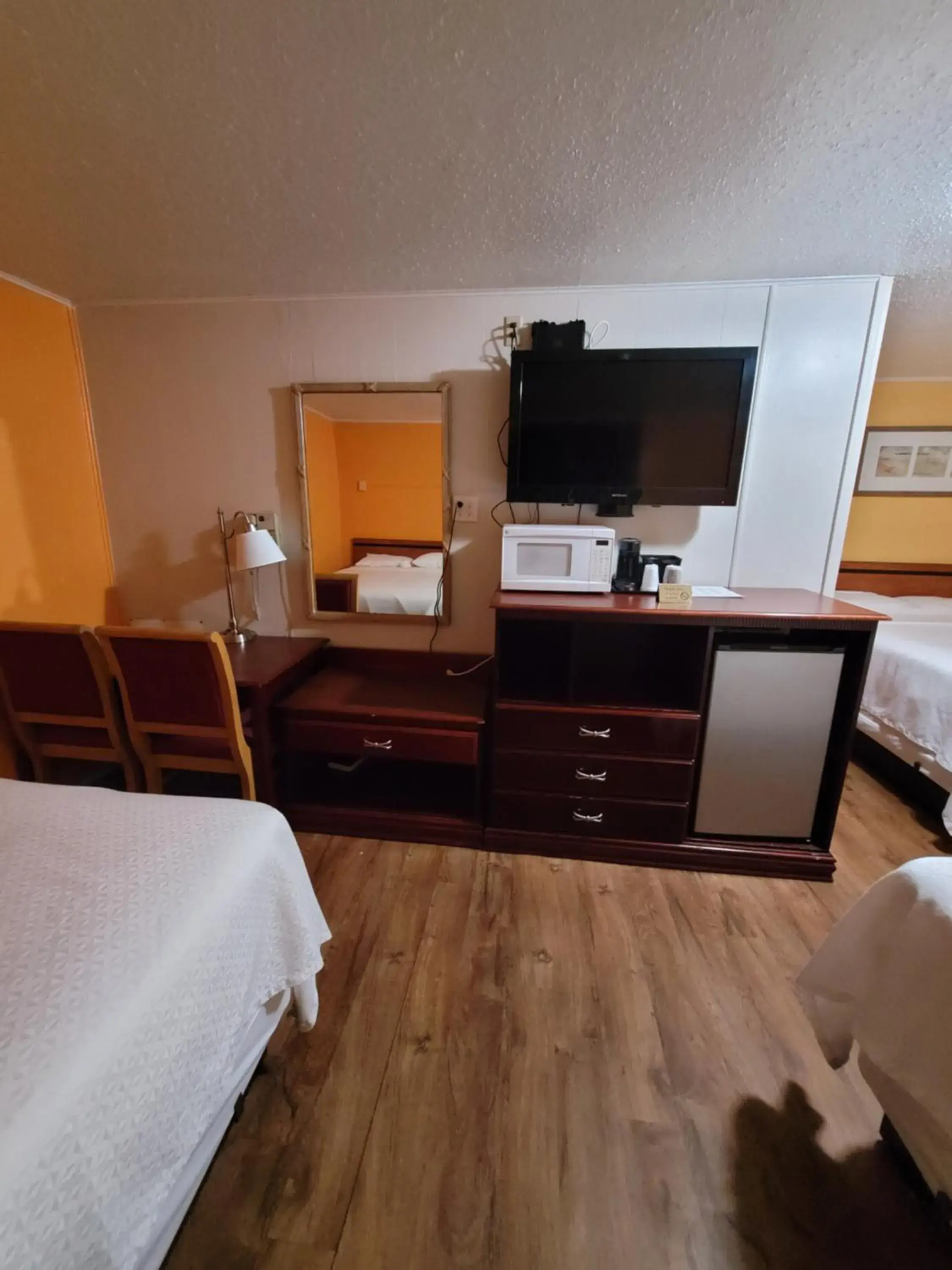 Triple Room in Sands Motel Triple Room in Sands Motel