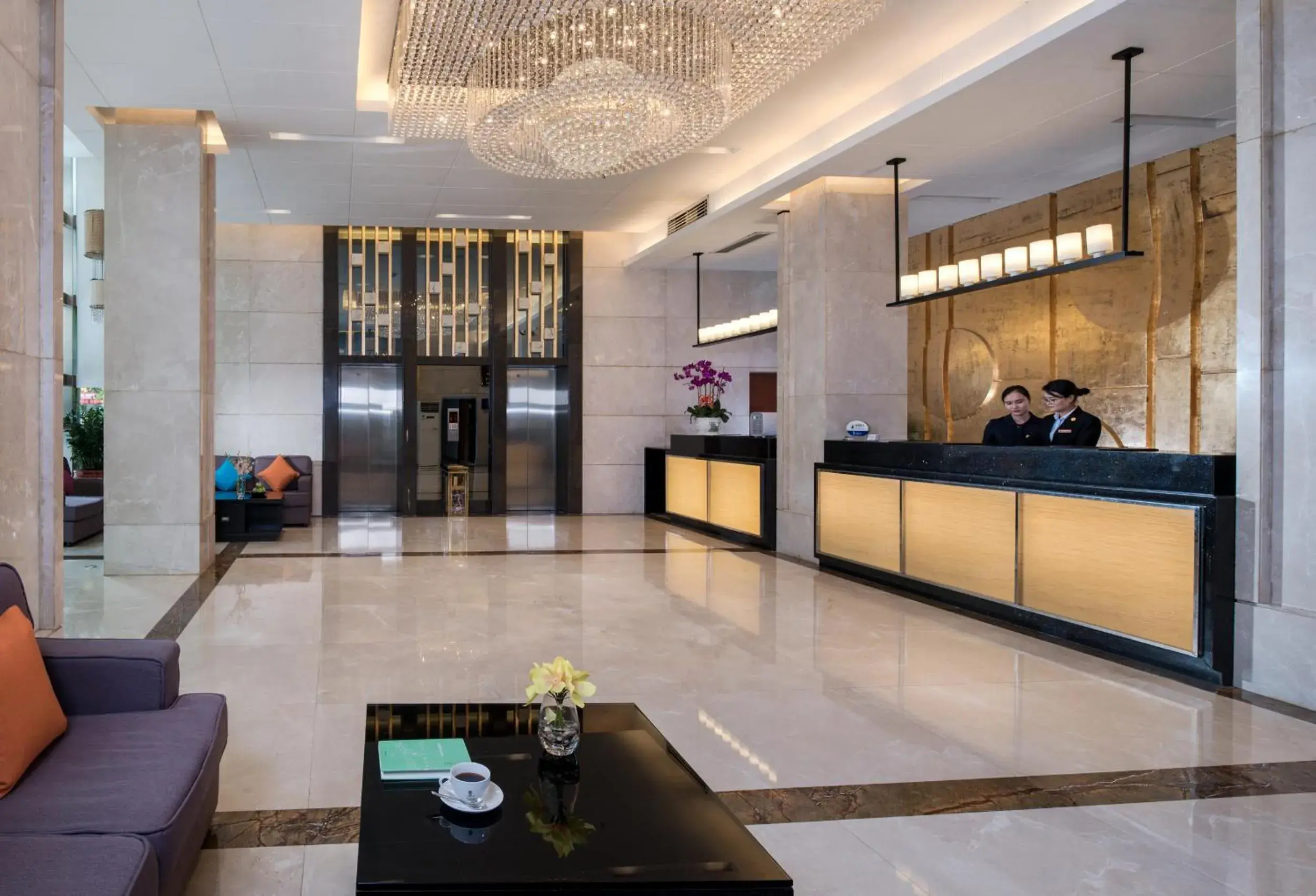 Lobby or reception in Sentosa Hotel Shenzhen Majialong Branch Lobby or reception in Sentosa Hotel Shenzhen Majialong Branch