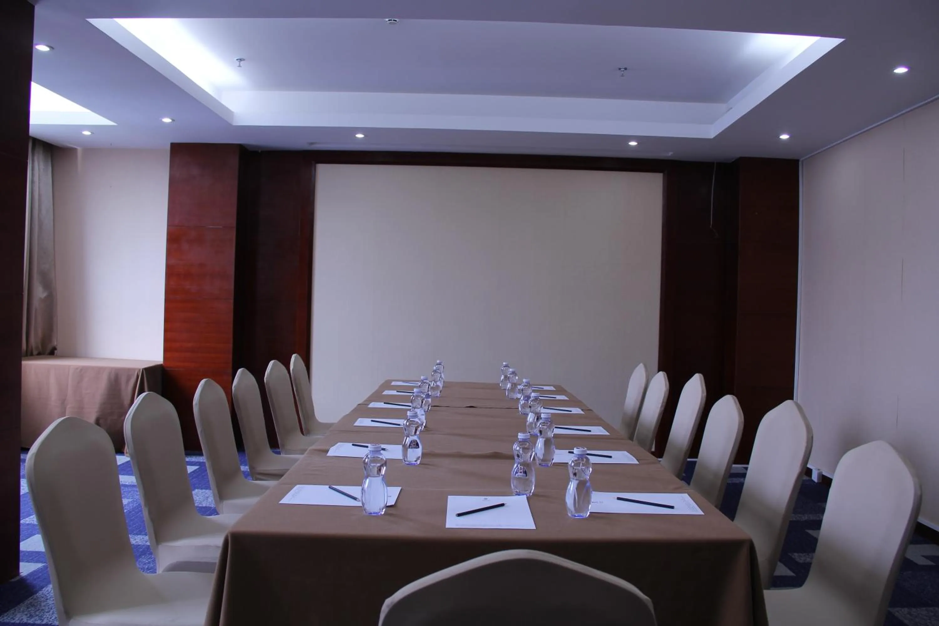 Business facilities in Sentosa Hotel Shenzhen Majialong Branch