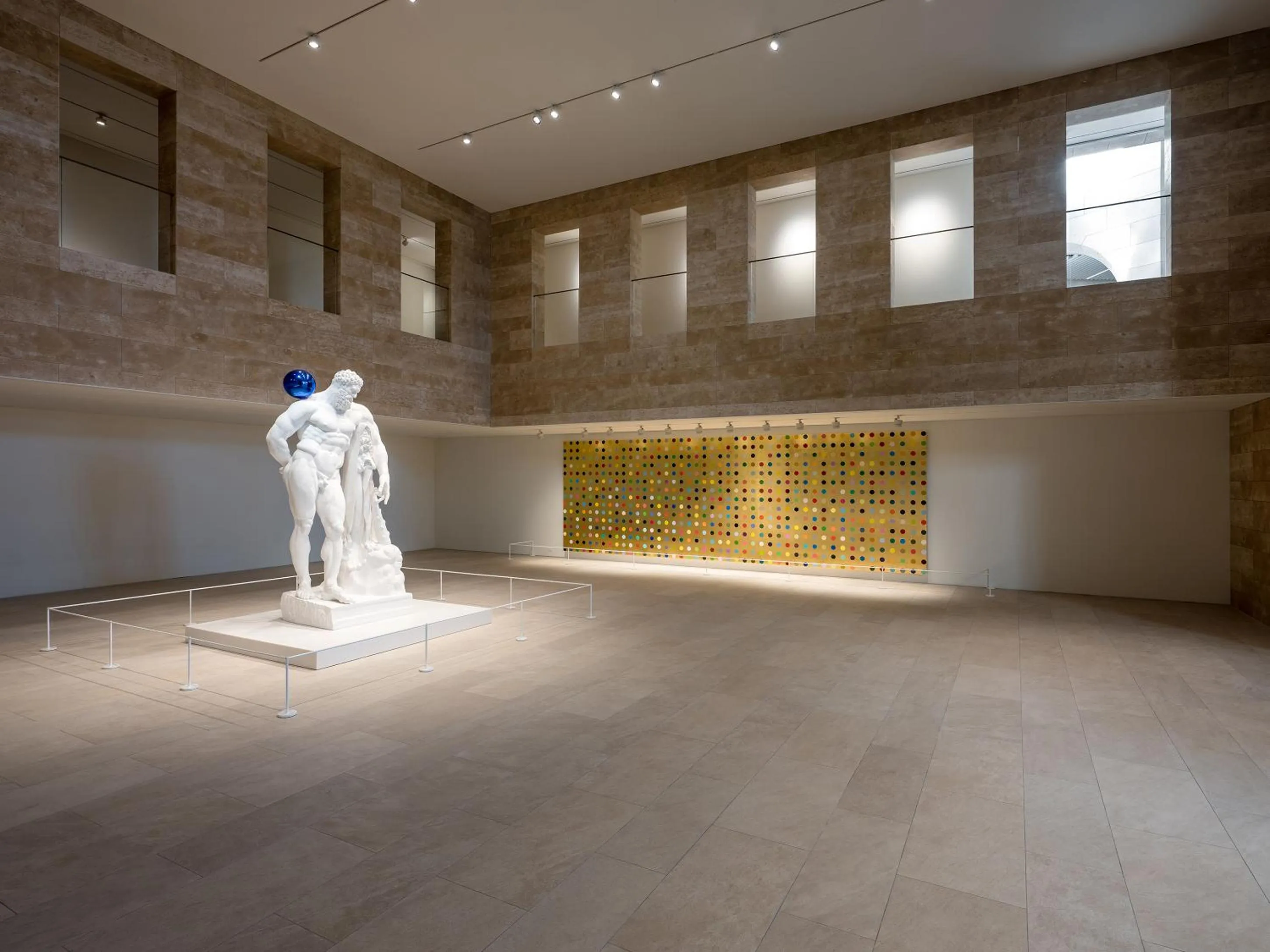 Activities in Art Paradiso, Paradise City