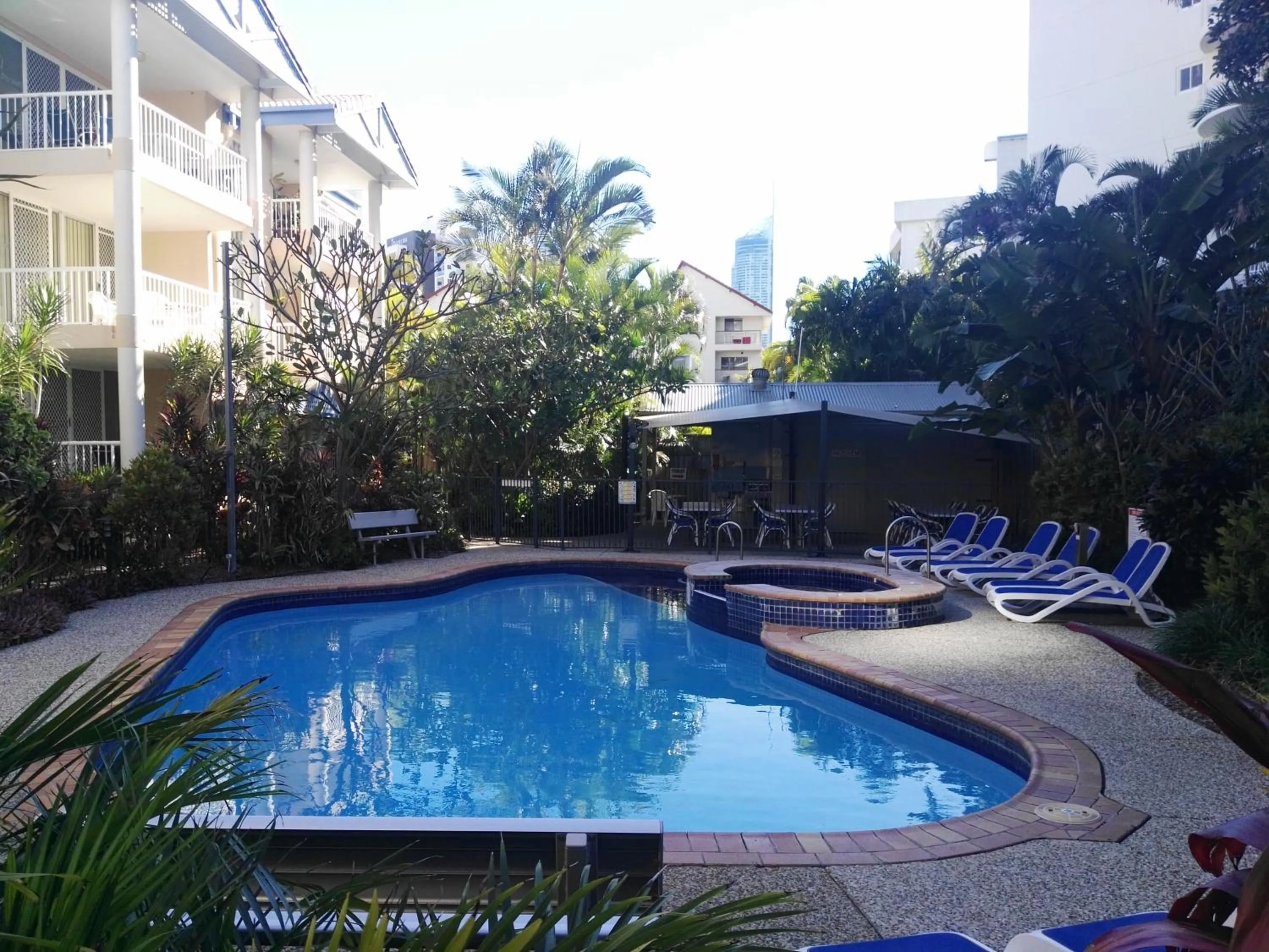 Swimming pool in Surfers Beach Holiday Apartments