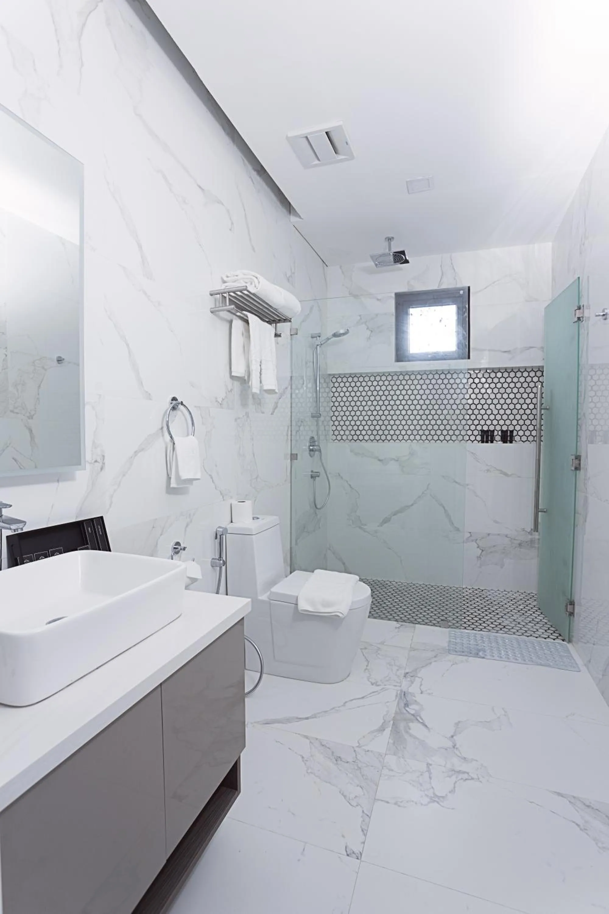 Bathroom in Stonehill Suites