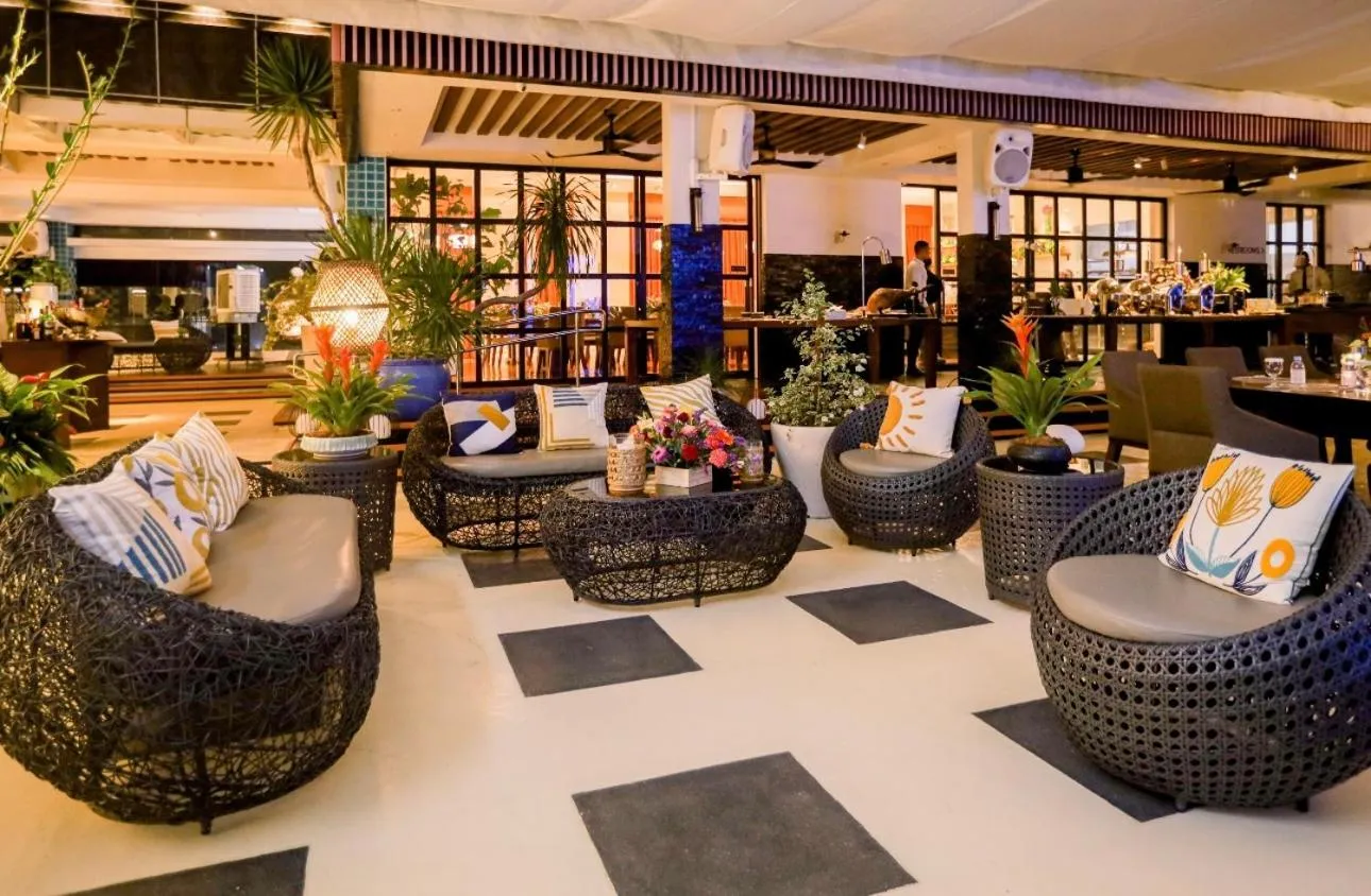 Garden in Stonehill Suites