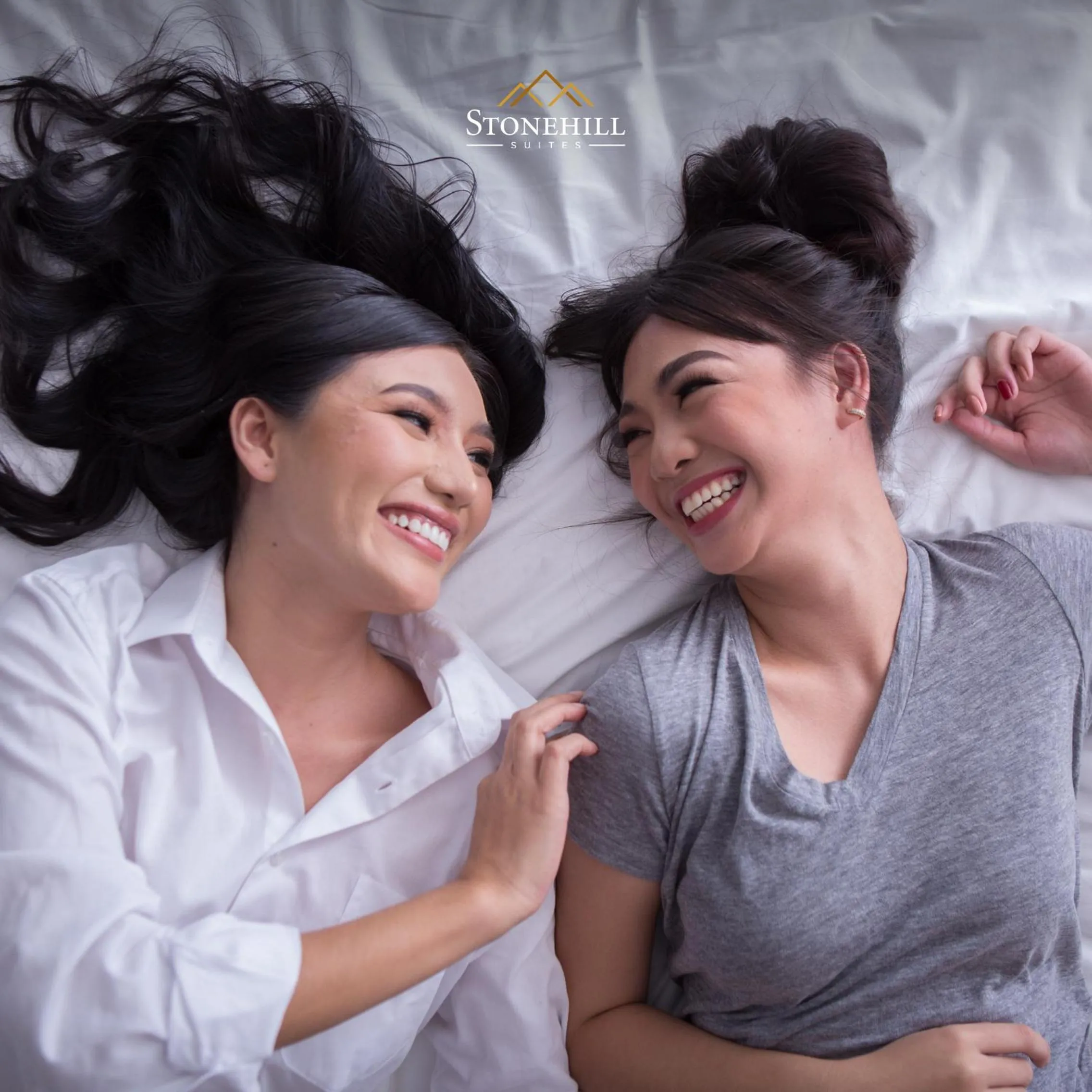 Bed in Stonehill Suites