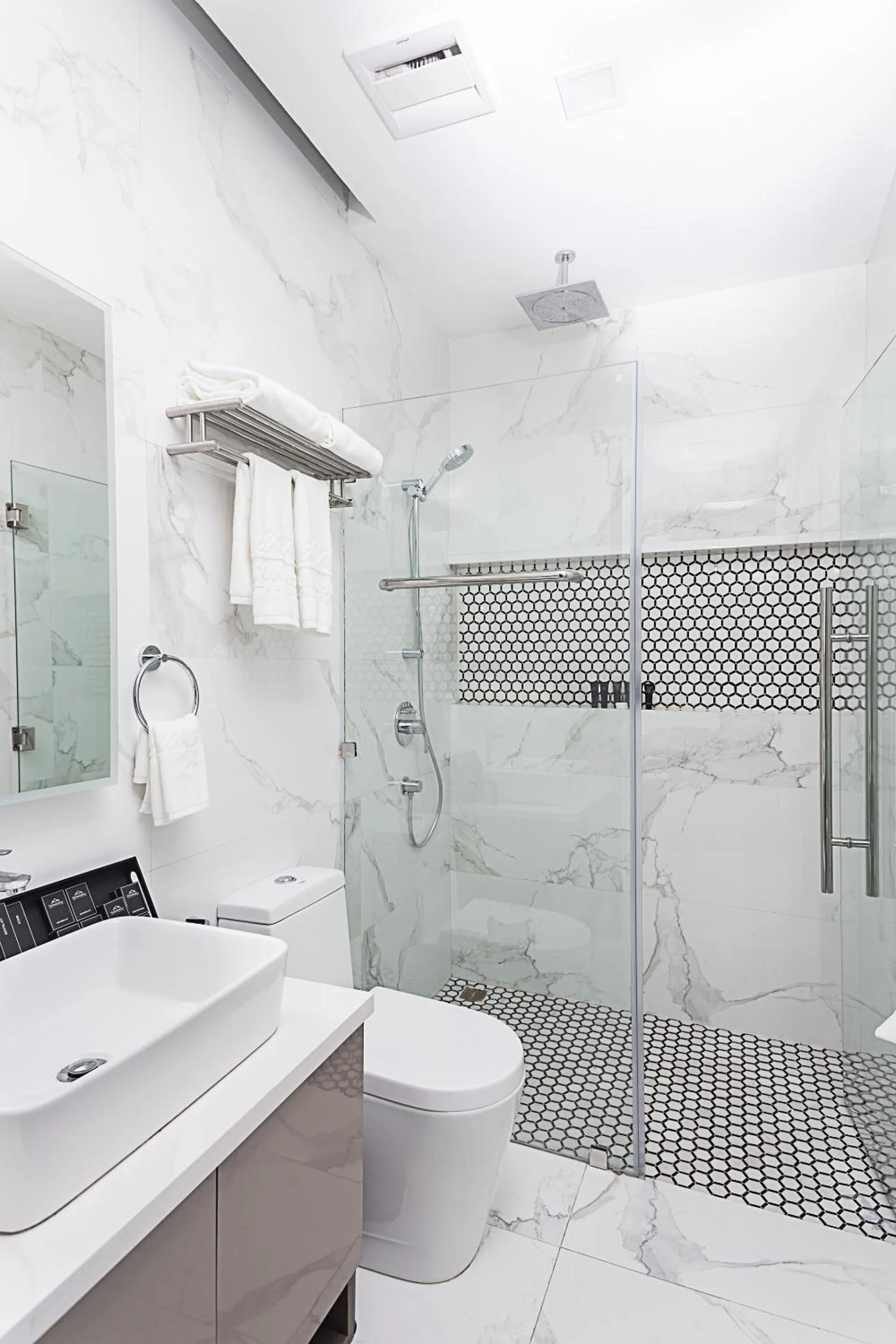 Bathroom in Stonehill Suites