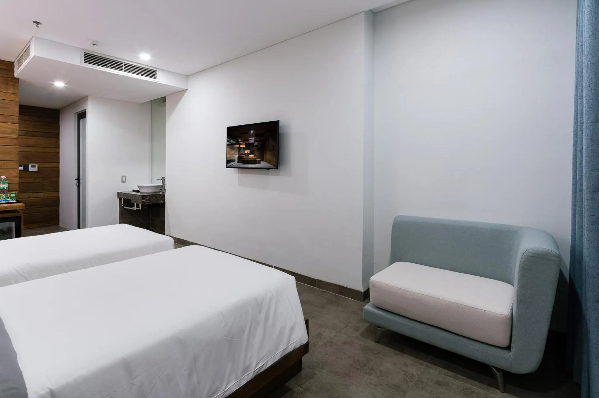TV and multimedia, Bed in Joy Trip Hotel & Spa Nha Trang