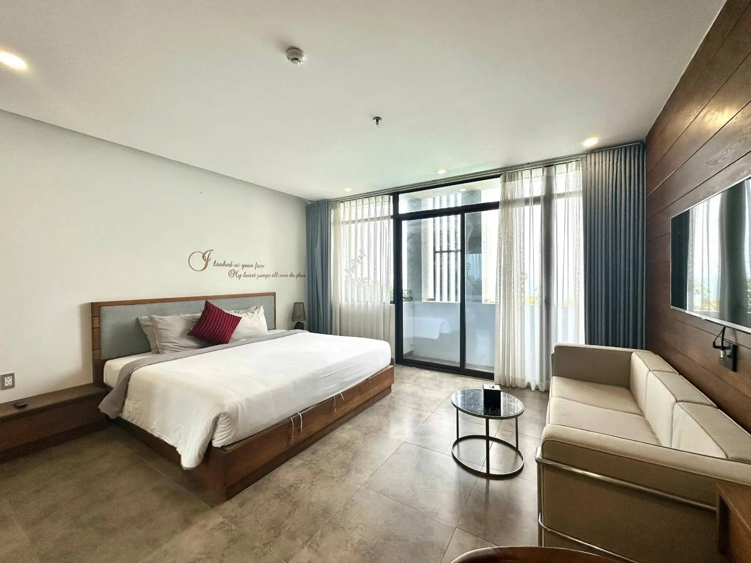 Junior Suite with Ocean View in Joy Trip Hotel & Spa Nha Trang Junior Suite with Ocean View in Joy Trip Hotel & Spa Nha Trang