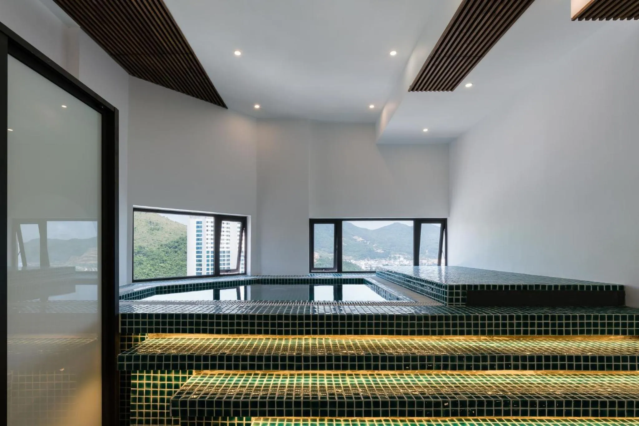 Bed in Joy Trip Hotel & Spa Nha Trang