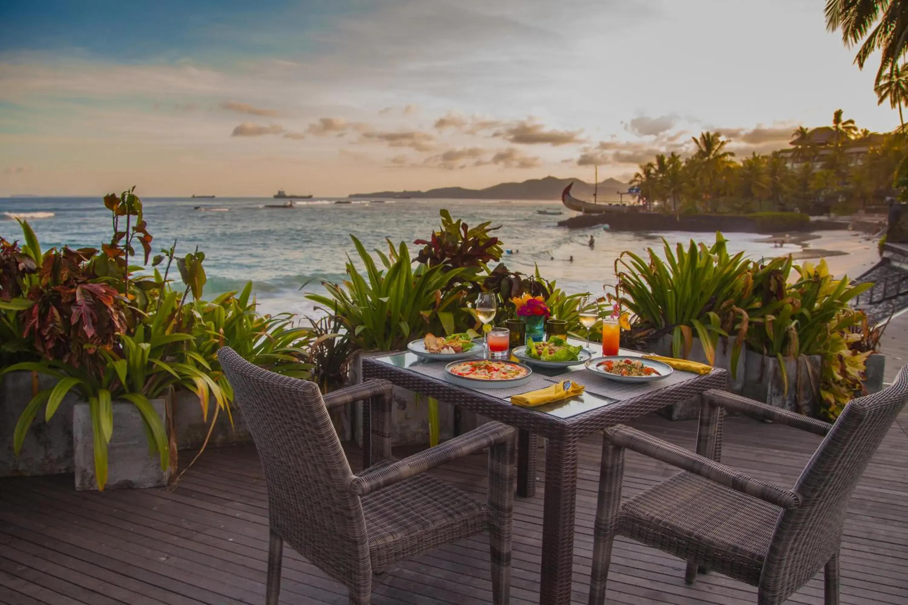 Restaurant/places to eat in Candi Beach Resort & Spa Restaurant/places to eat in Candi Beach Resort & Spa