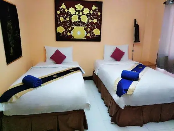 Bed in All in 1 Guesthouse Bed in All in 1 Guesthouse