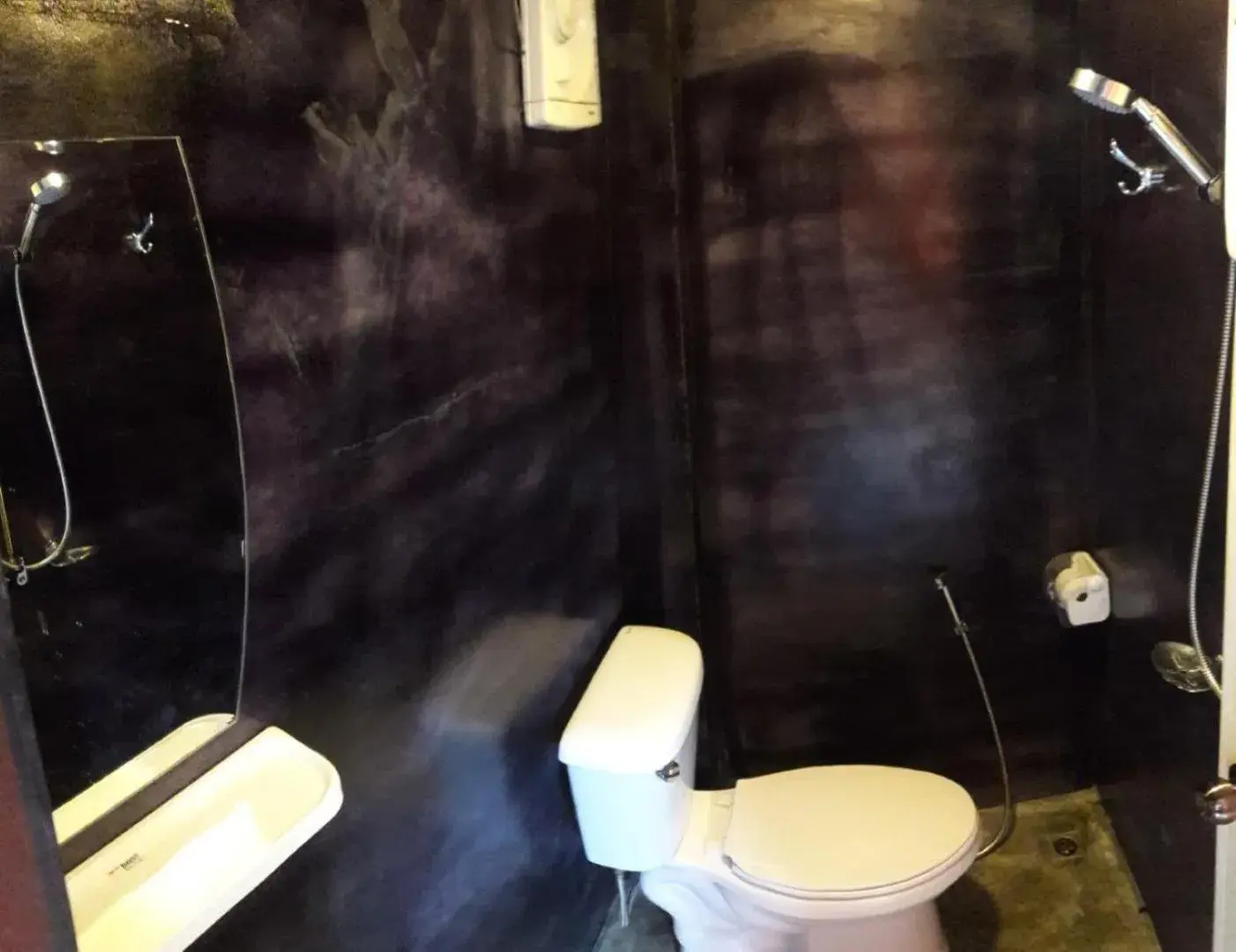 Bathroom in All in 1 Guesthouse Bathroom in All in 1 Guesthouse