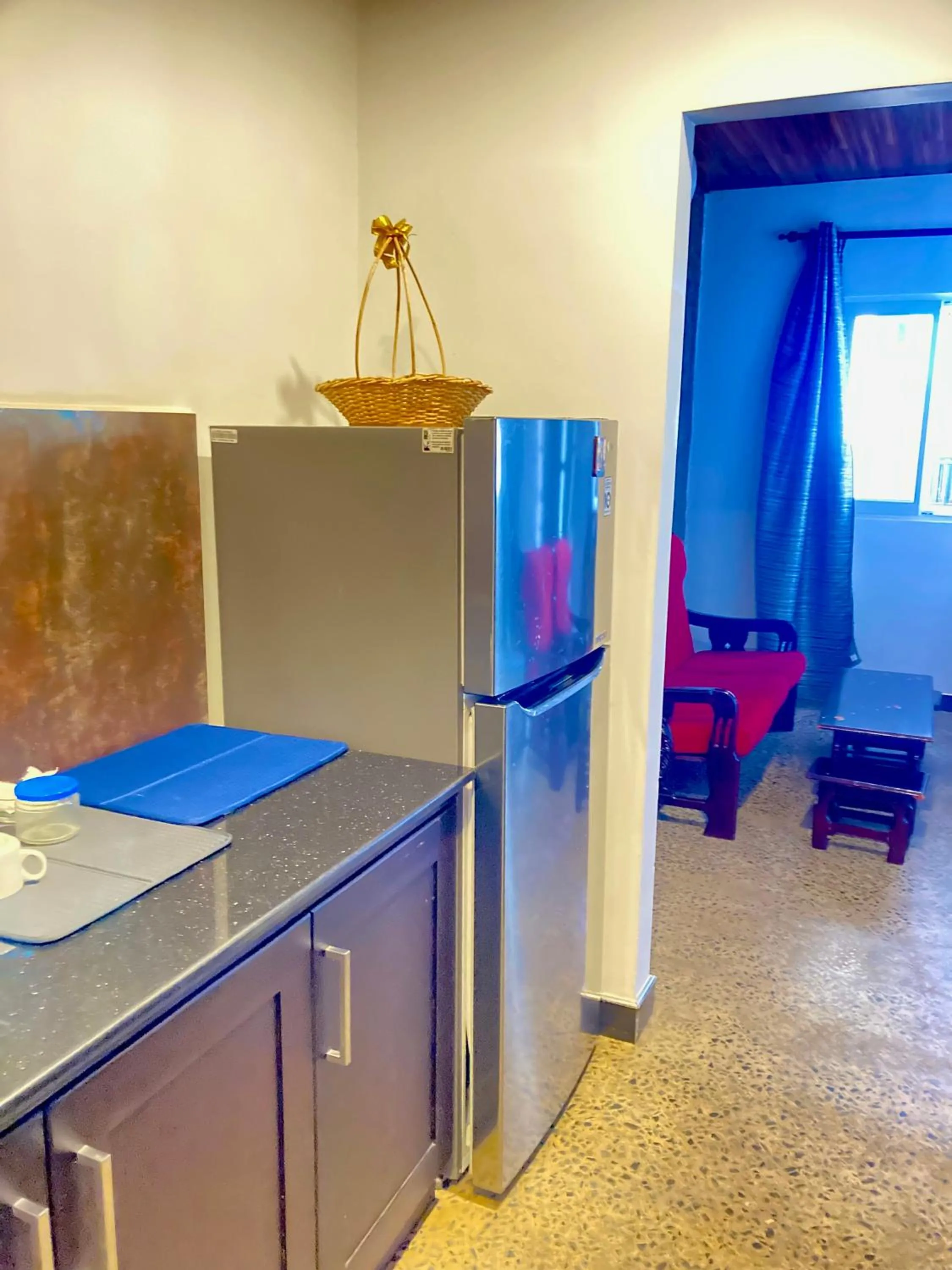 Kitchen or kitchenette in Hotel 198 Negombo