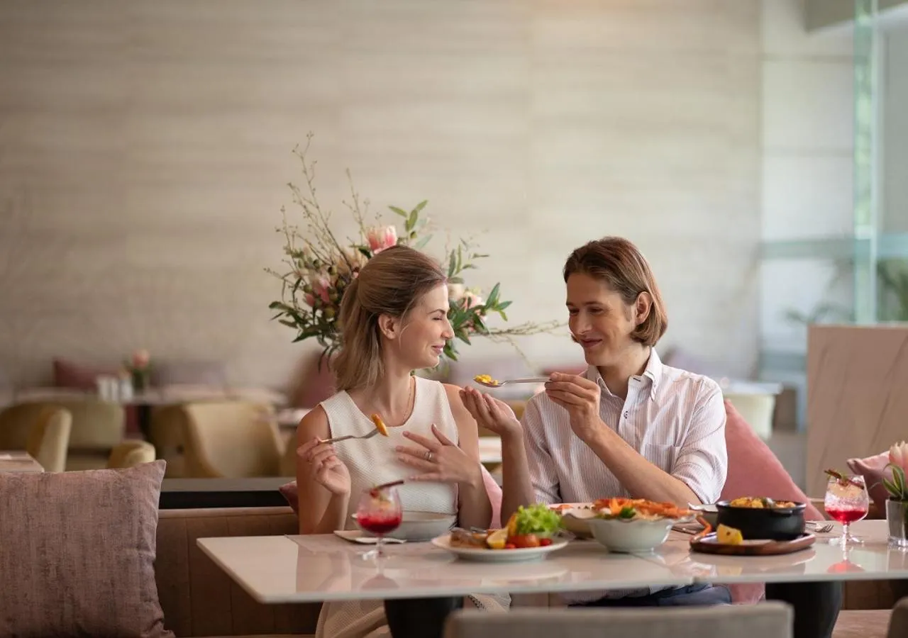 Restaurant/places to eat in Centre Point Sukhumvit 10