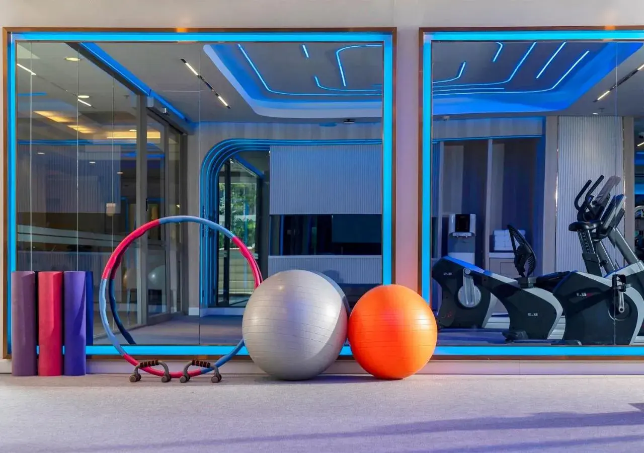 Fitness centre/facilities in Centre Point Sukhumvit 10 Fitness centre/facilities in Centre Point Sukhumvit 10