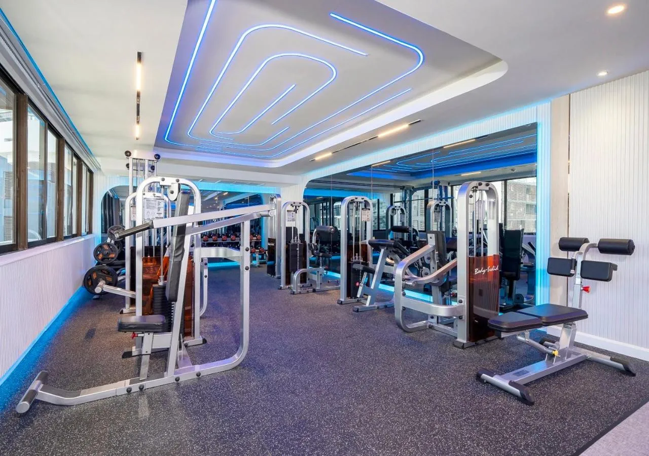 Fitness centre/facilities in Centre Point Sukhumvit 10