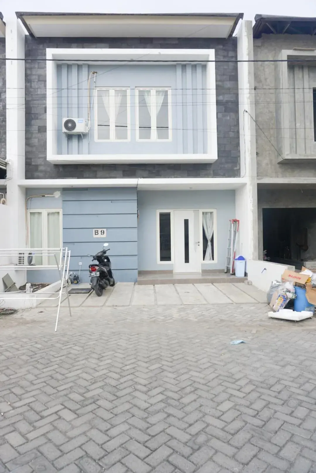 Property building in Surabaya Homey near Juanda Airport Syariah Property building in Surabaya Homey near Juanda Airport Syariah