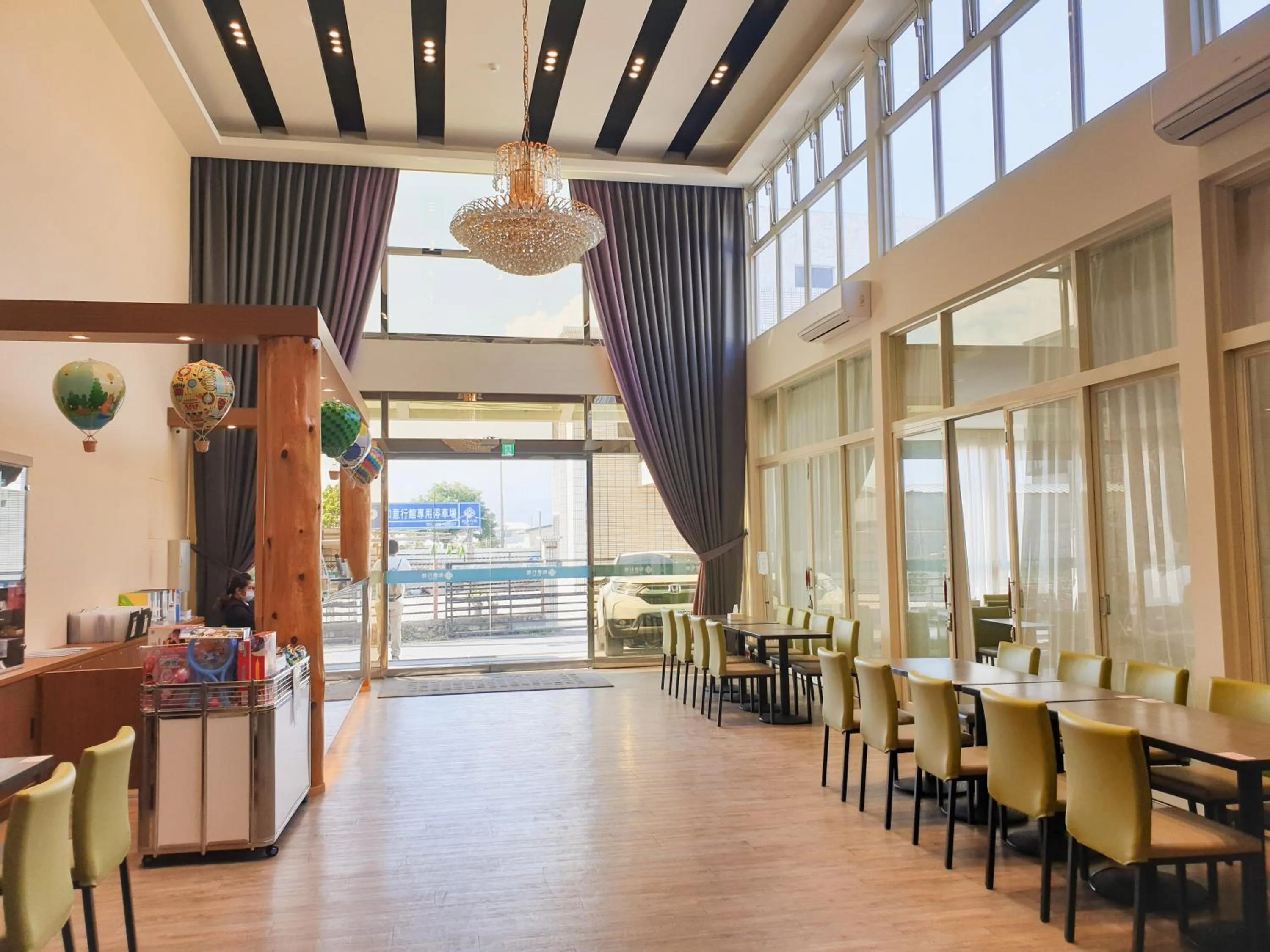 Lounge or bar in Ruyi Inn