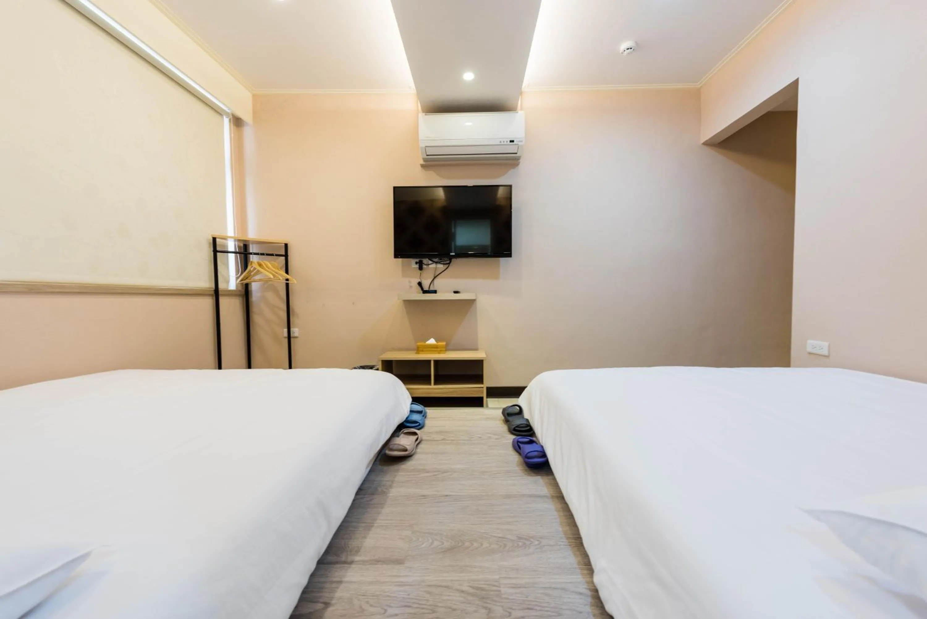 Bed in ManMan House Ruifang