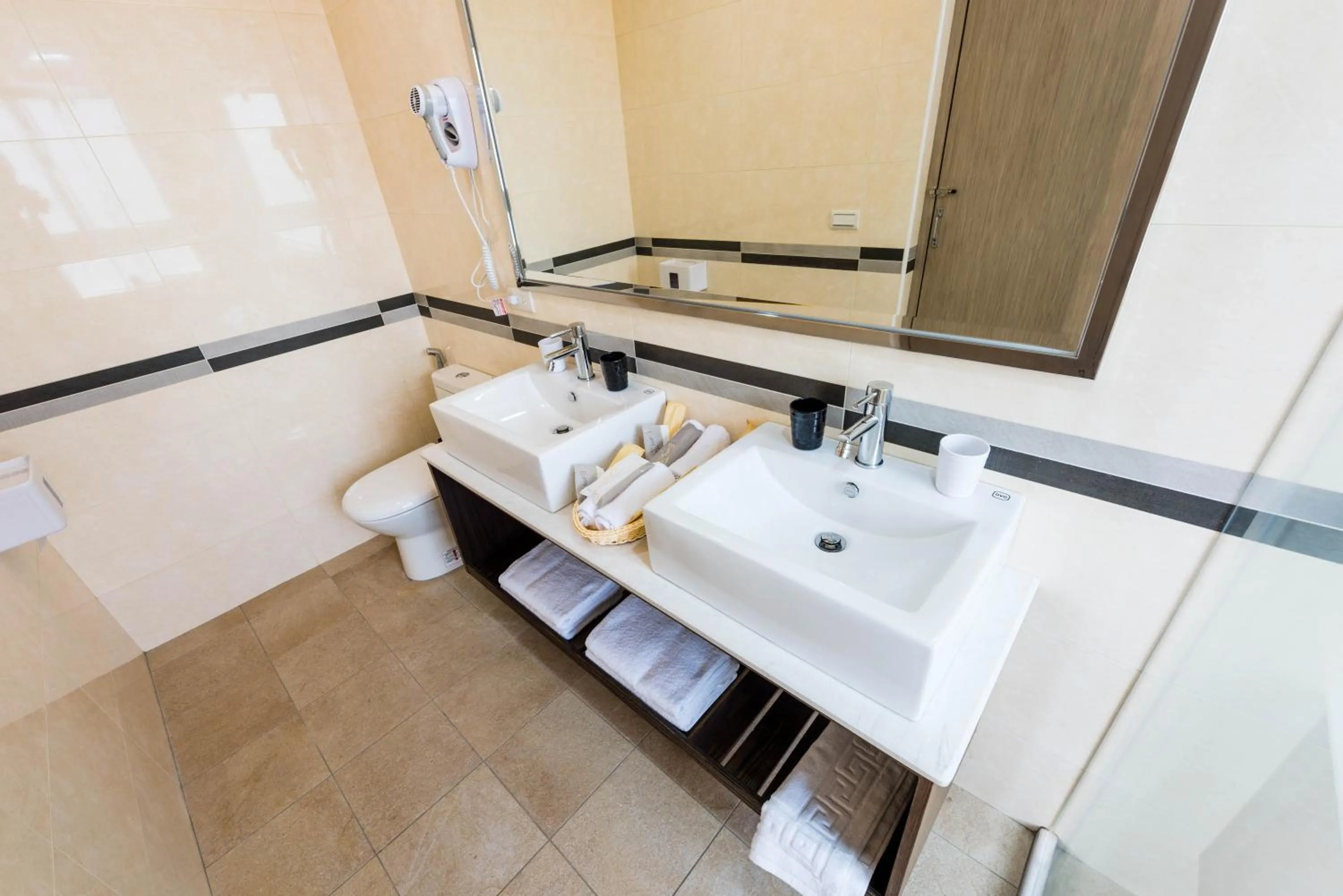 Bathroom in ManMan House Ruifang