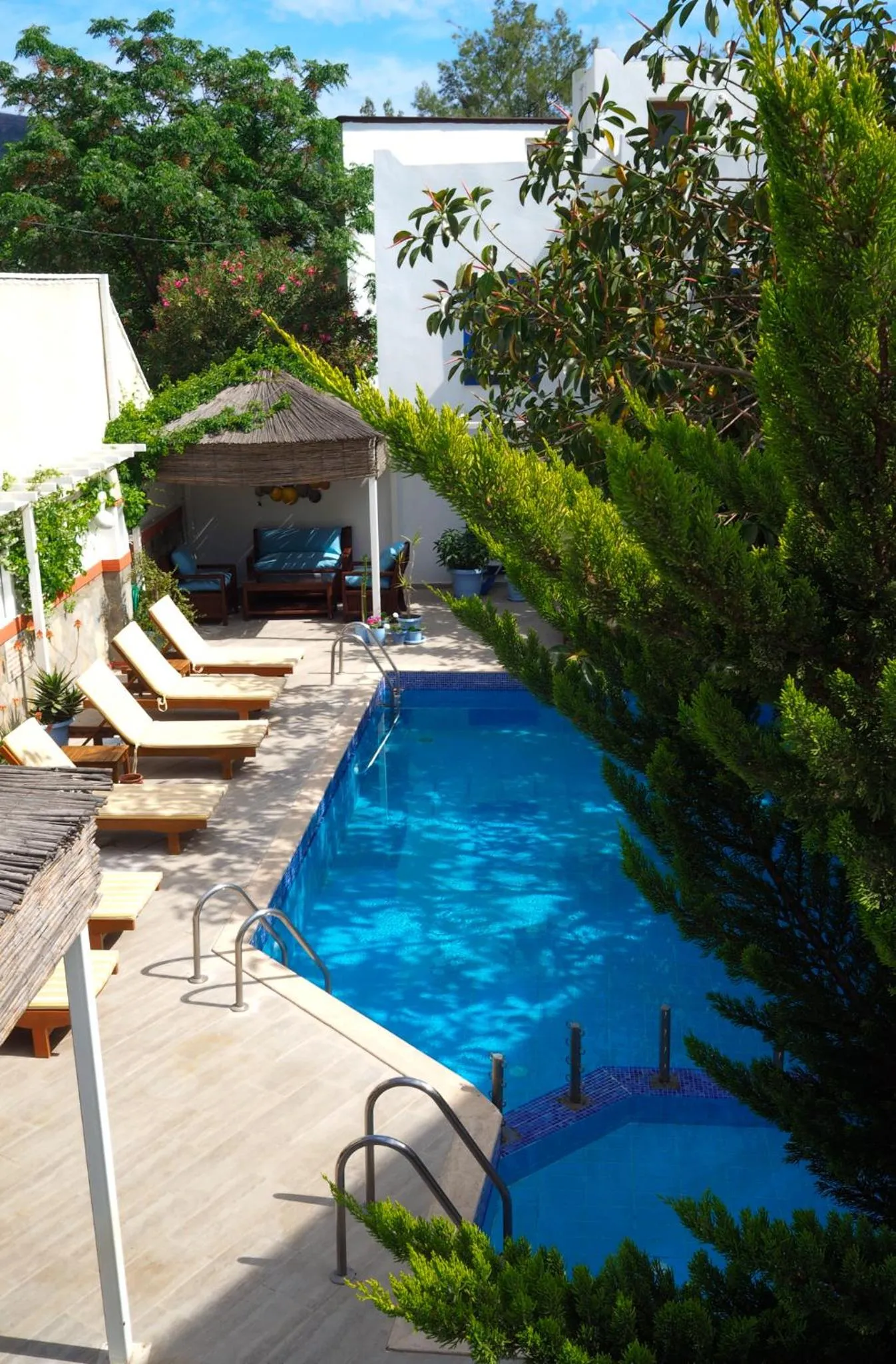 Swimming pool in Oya Butik Otel