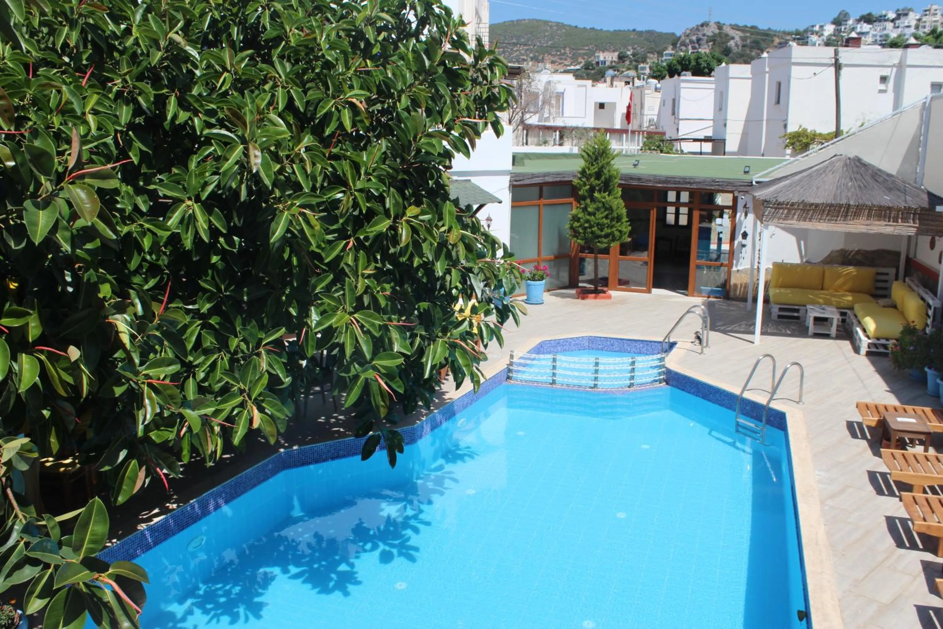 Garden in Oya Butik Otel