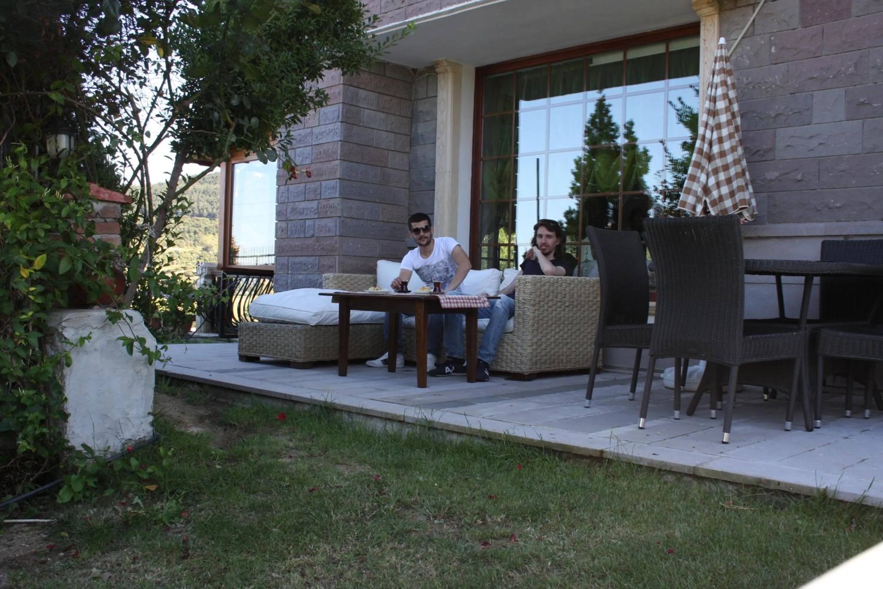 Garden in Casa Villa By Kirte