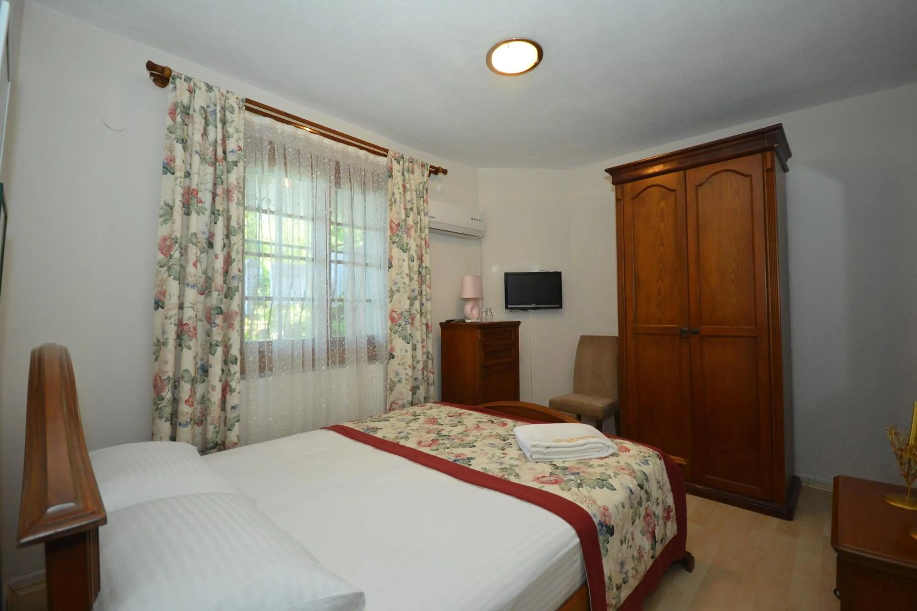 TV and multimedia, Bed in Casa Villa By Kirte